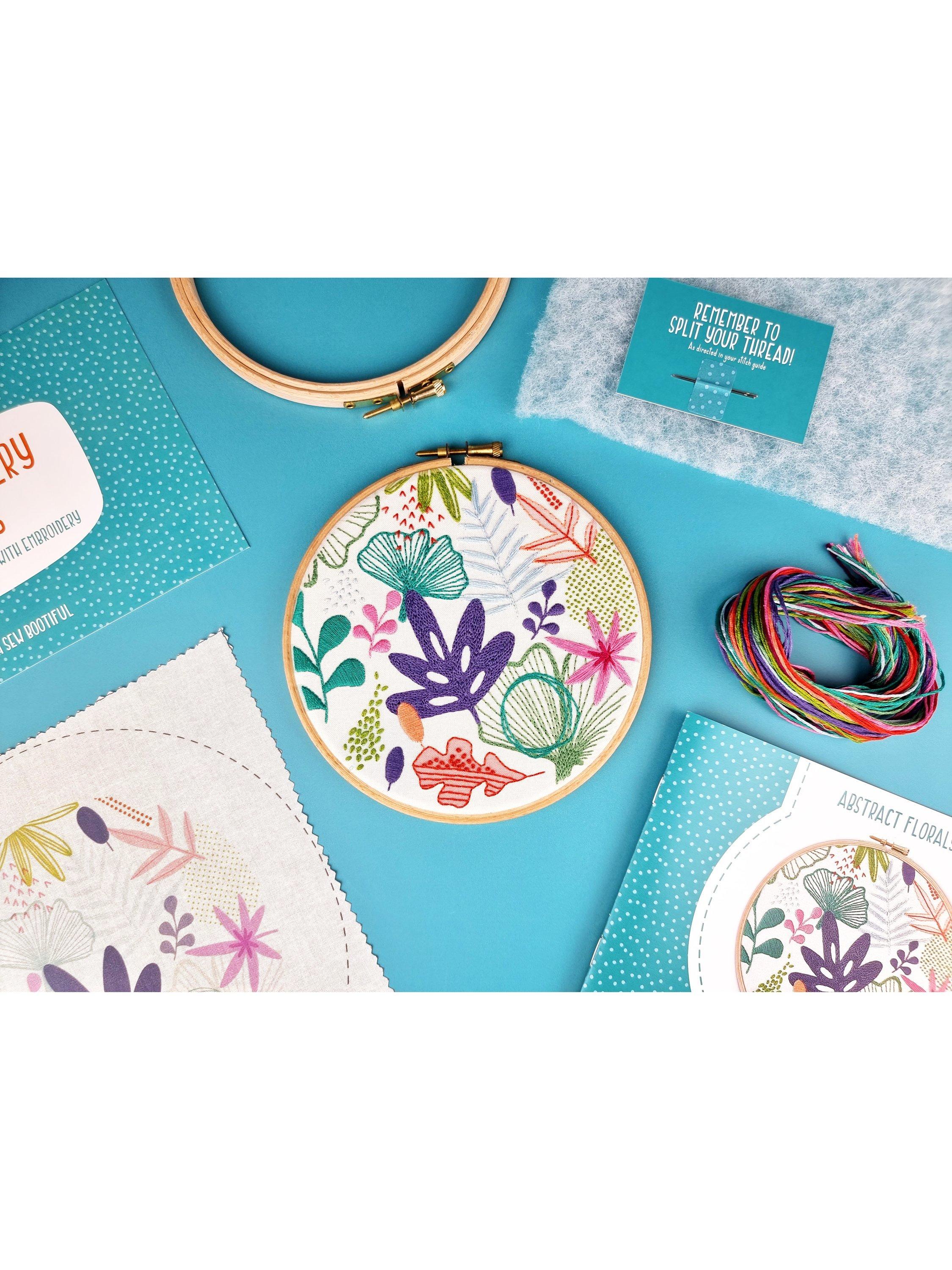 Oh Sew Bootiful Abstract Florals embroidery kit 16.5cm - British product