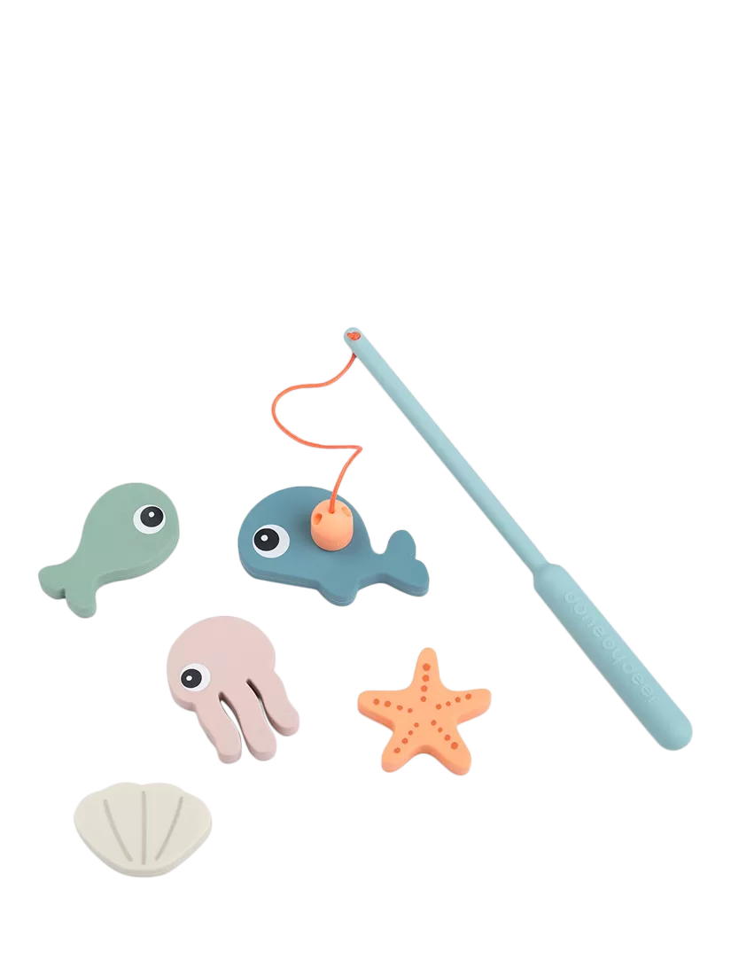 Done by Deer magnetic fishing bath toy set - British product