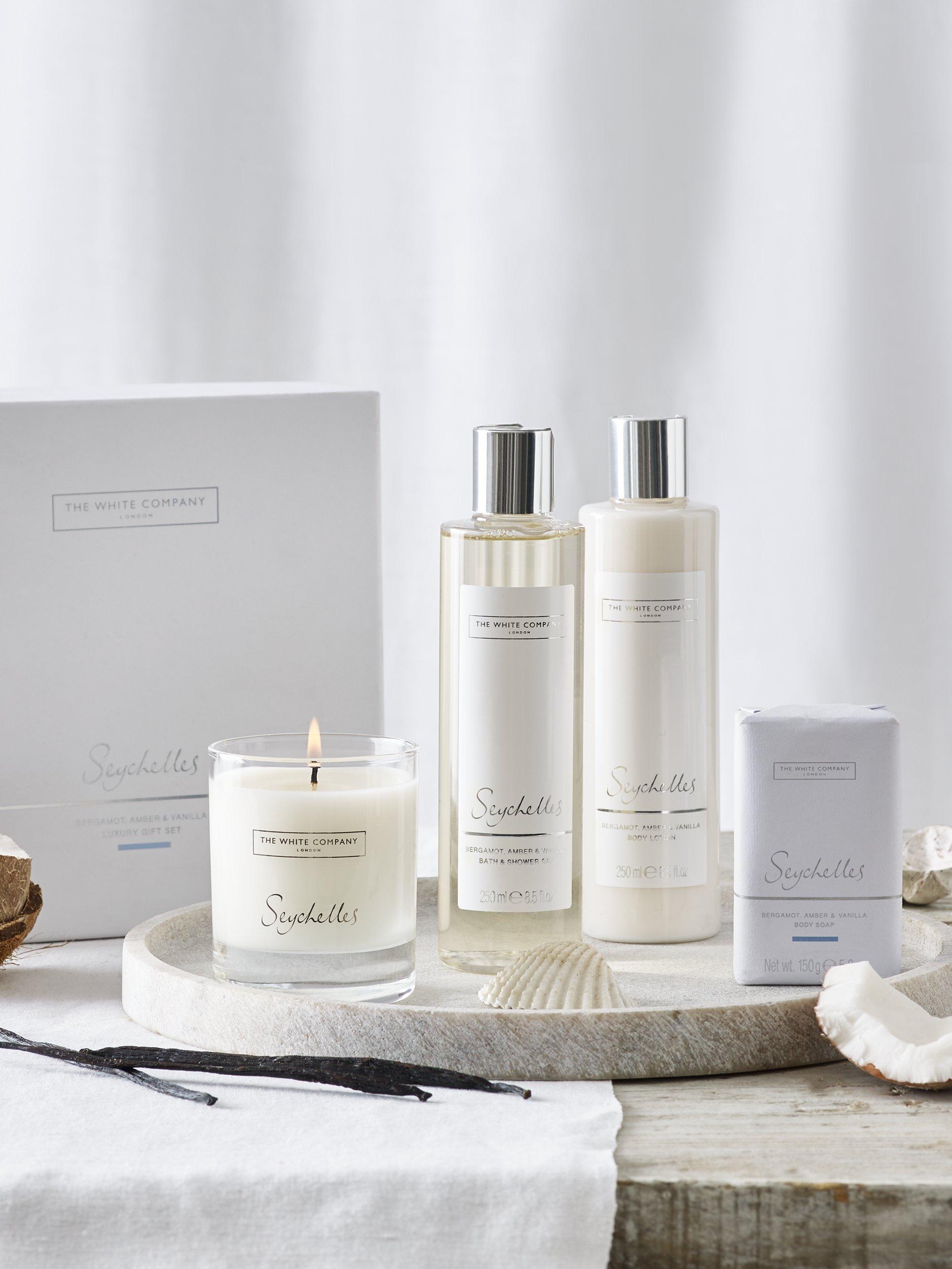 The White Company Seychelles Luxury Bath & Body Gift Set (British brand)