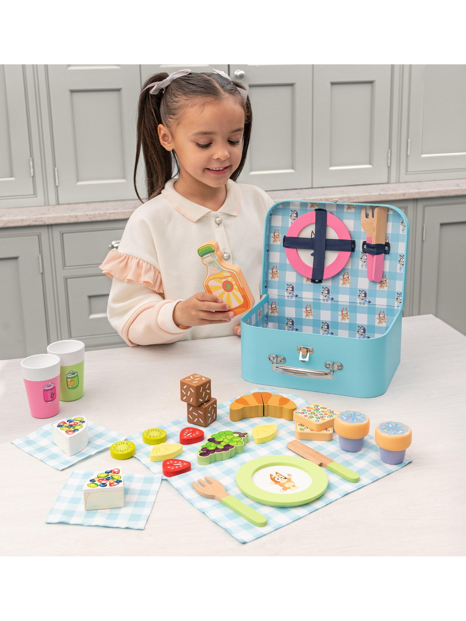 Bluey wooden picnic playset with accessories, UK version