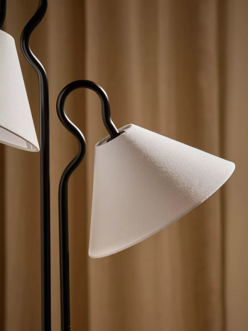 MADE Madelyn floor lamp black (British brand)