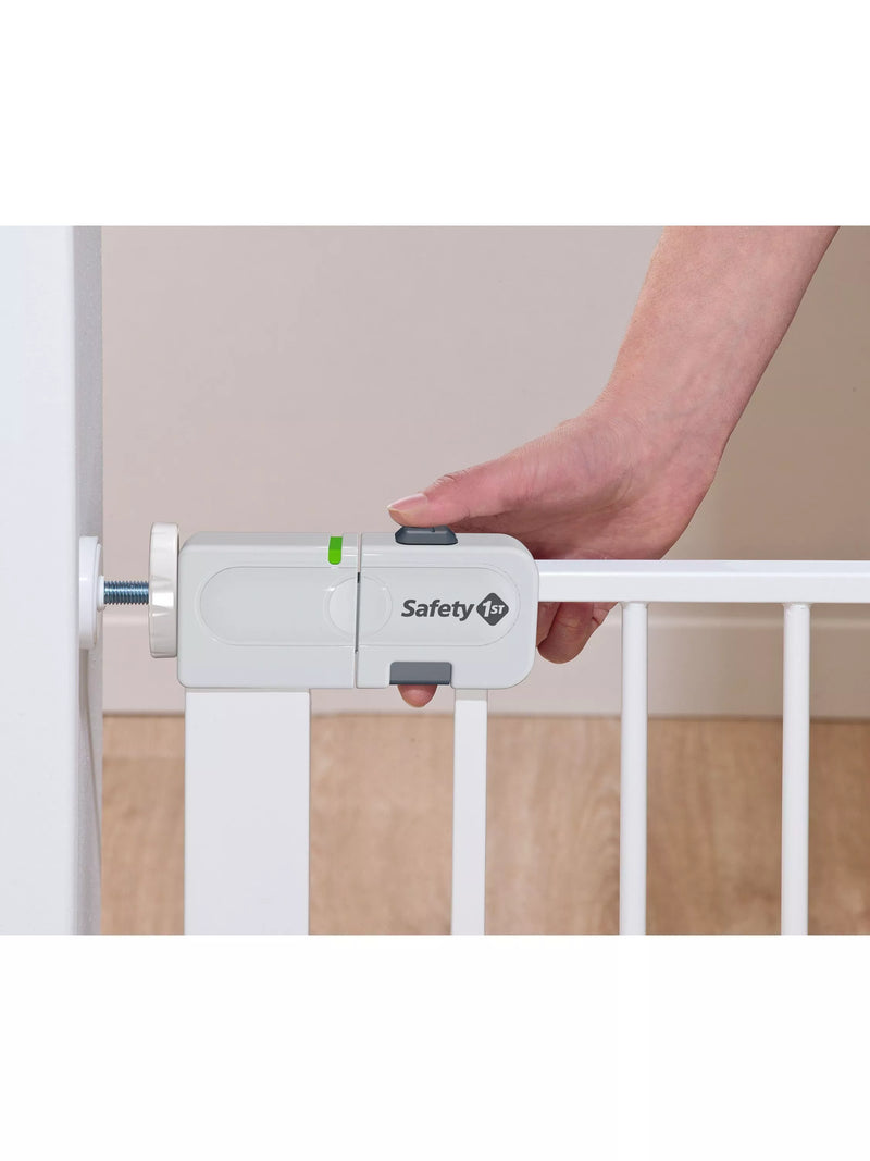 Safety 1st SecurTech Auto-Close Metal Gate White, UK version