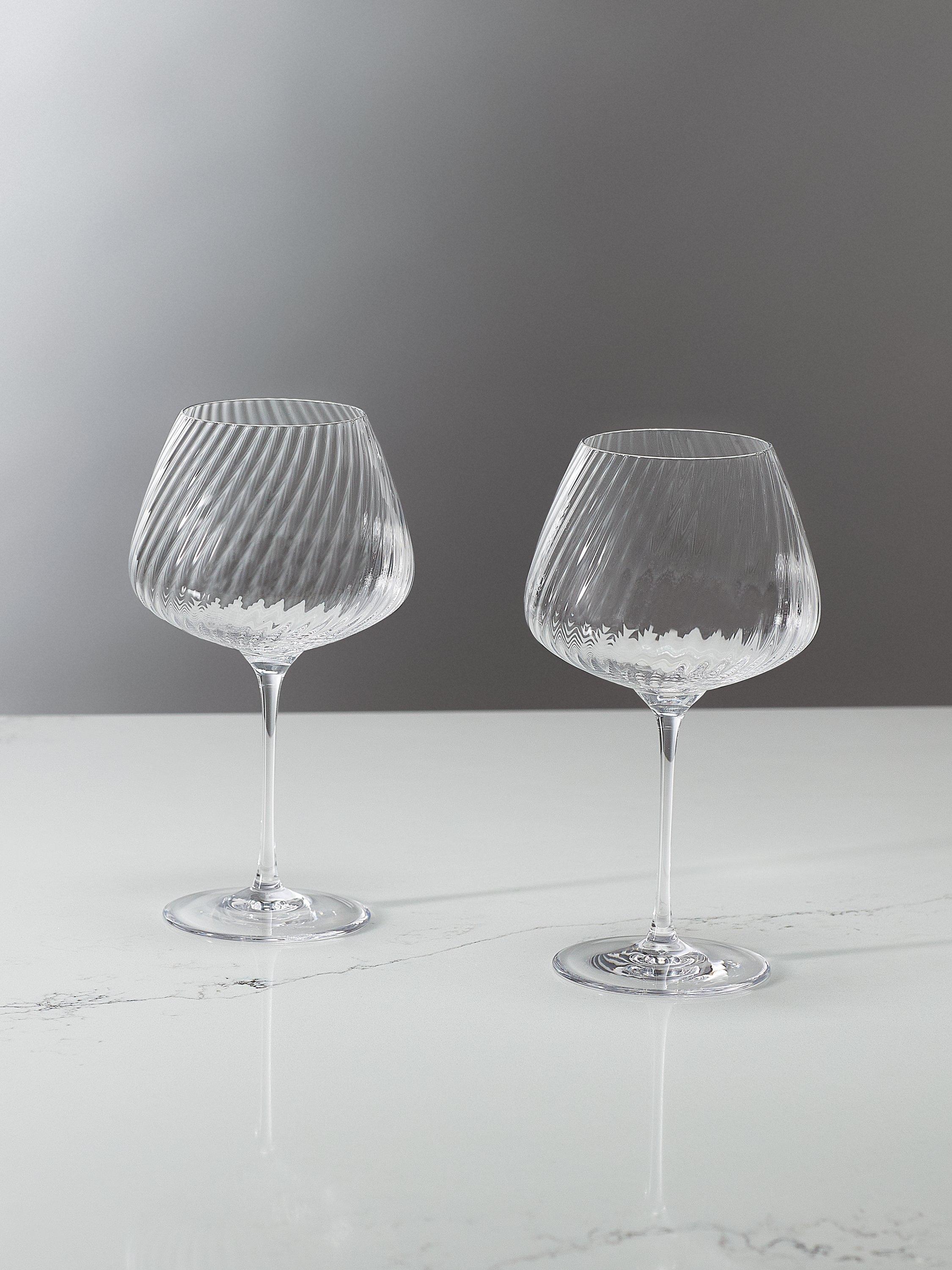 Vera Wang Swirl crystal wine glasses set of 2 690ml, UK version