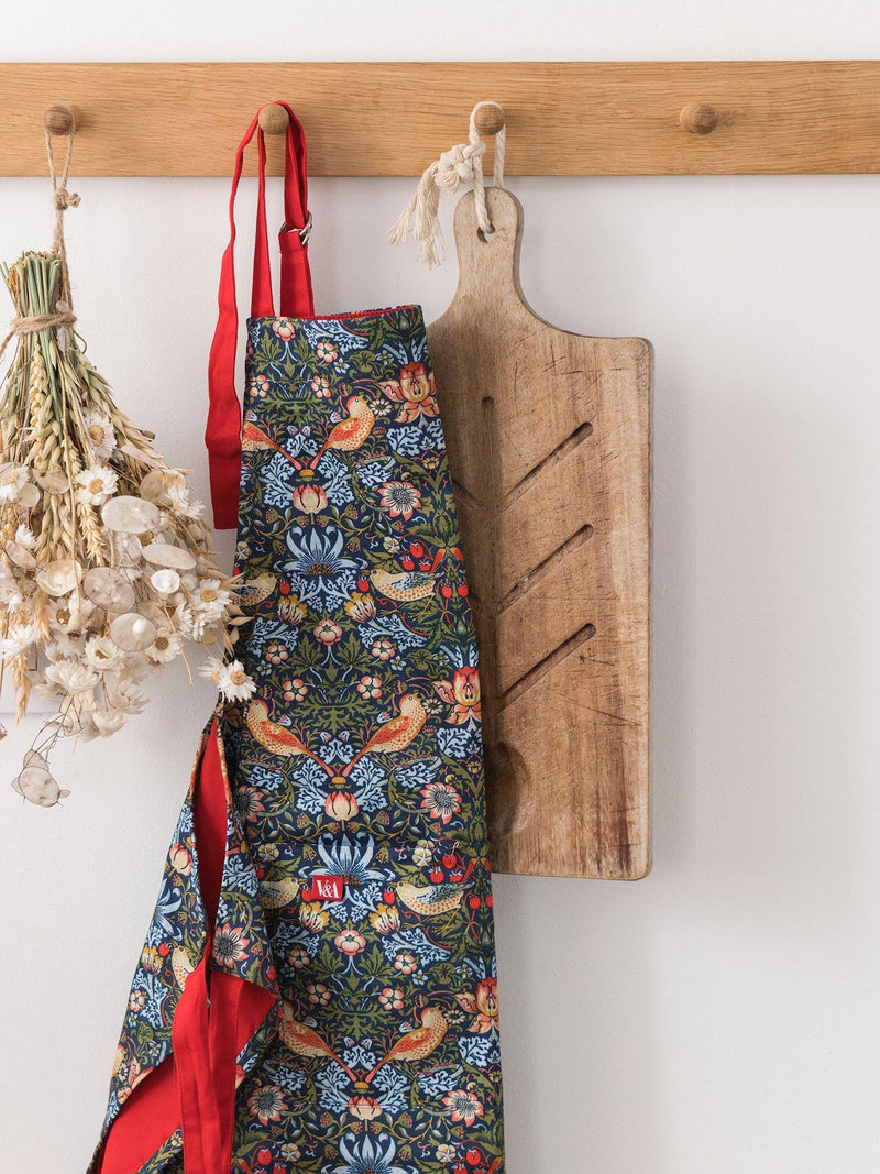 Museums & Galleries organic cotton apron with William Morris Strawberry Thief print (British brand)