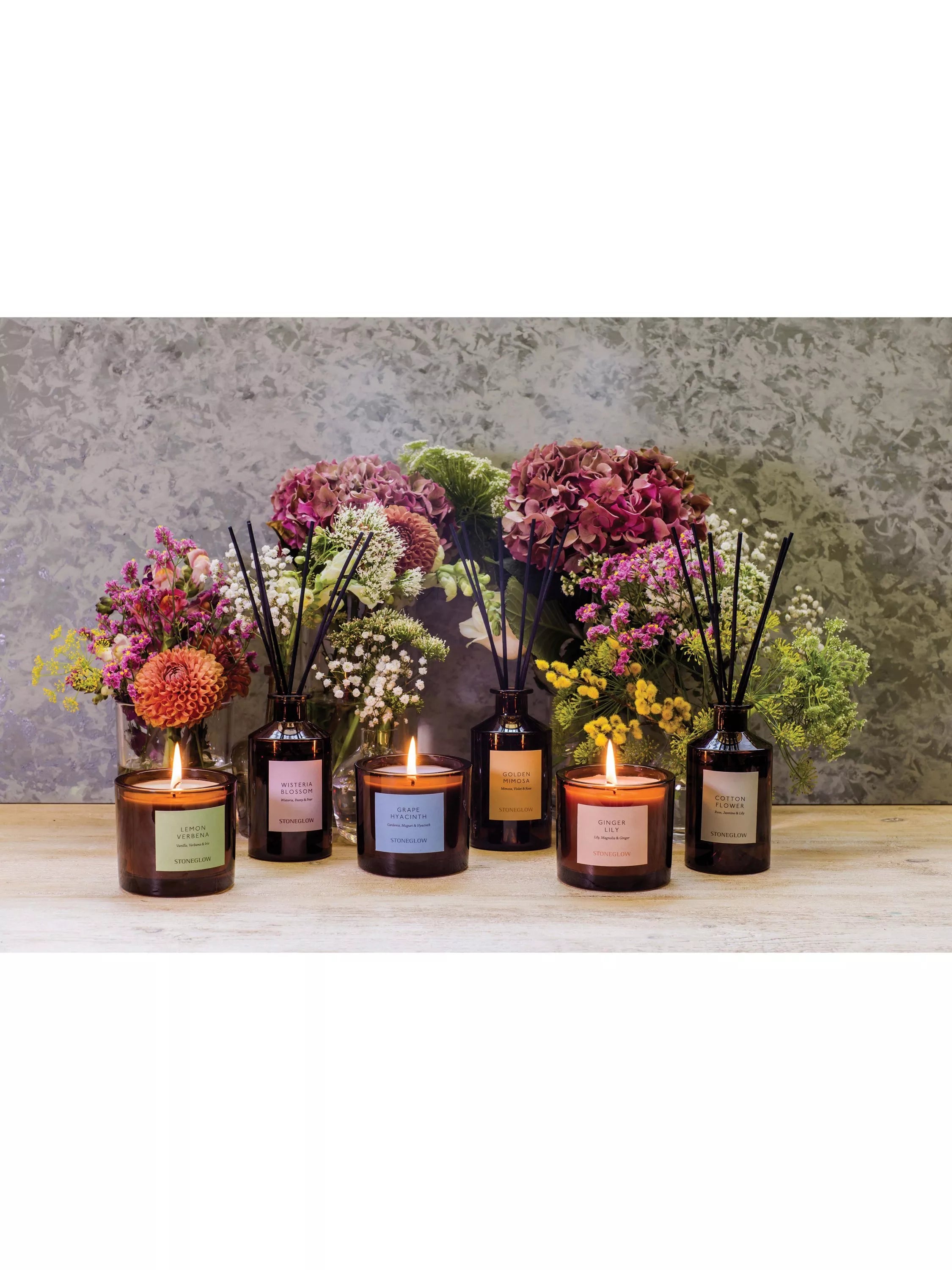 Stoneglow Ginger Lily scented candle 210g - British product