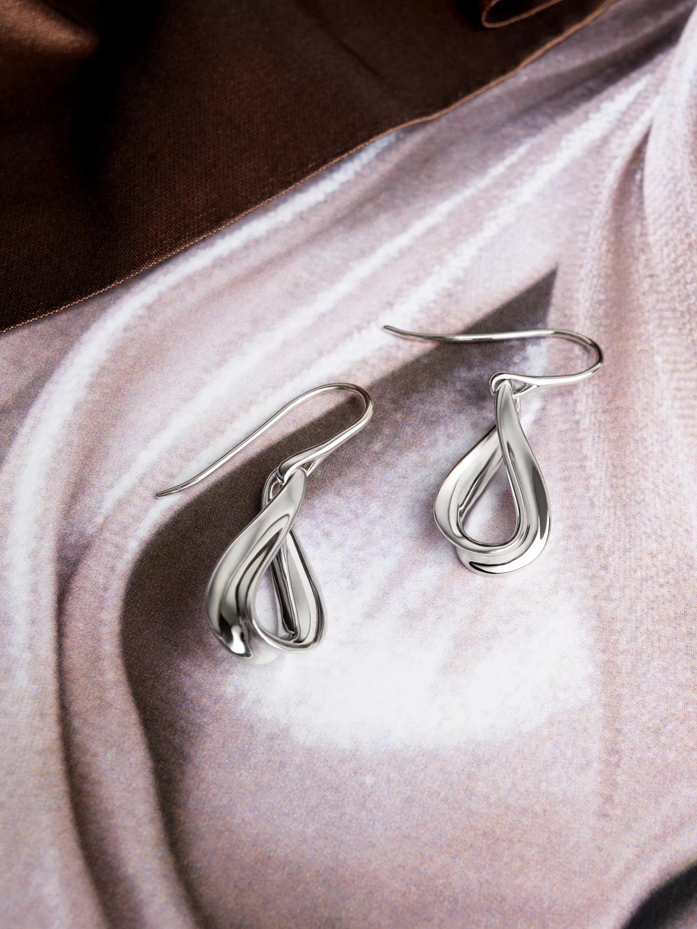 Kit Heath Serenity drop earrings in silver - British product