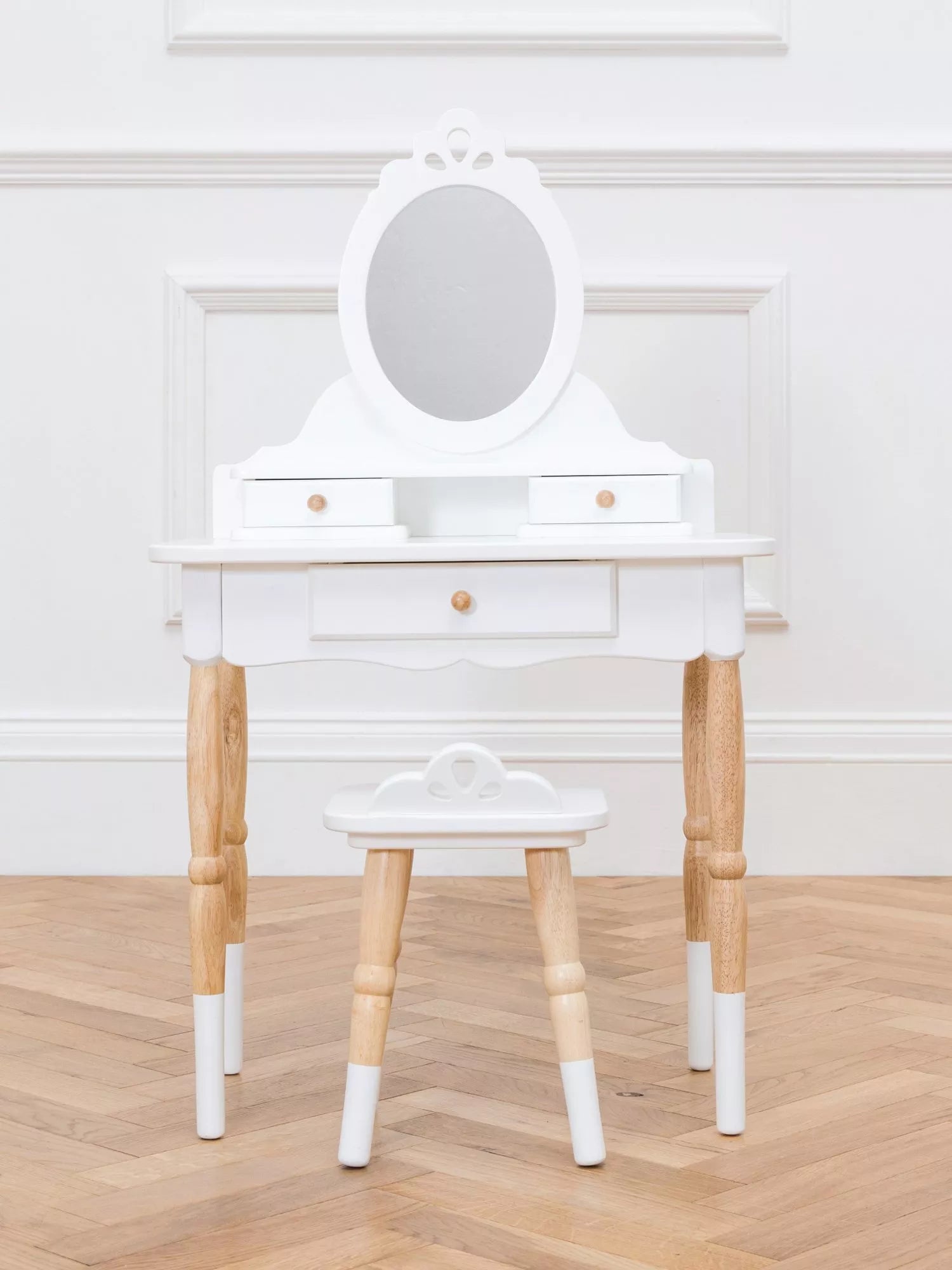 Le Toy Van dressing table and stool, UK version