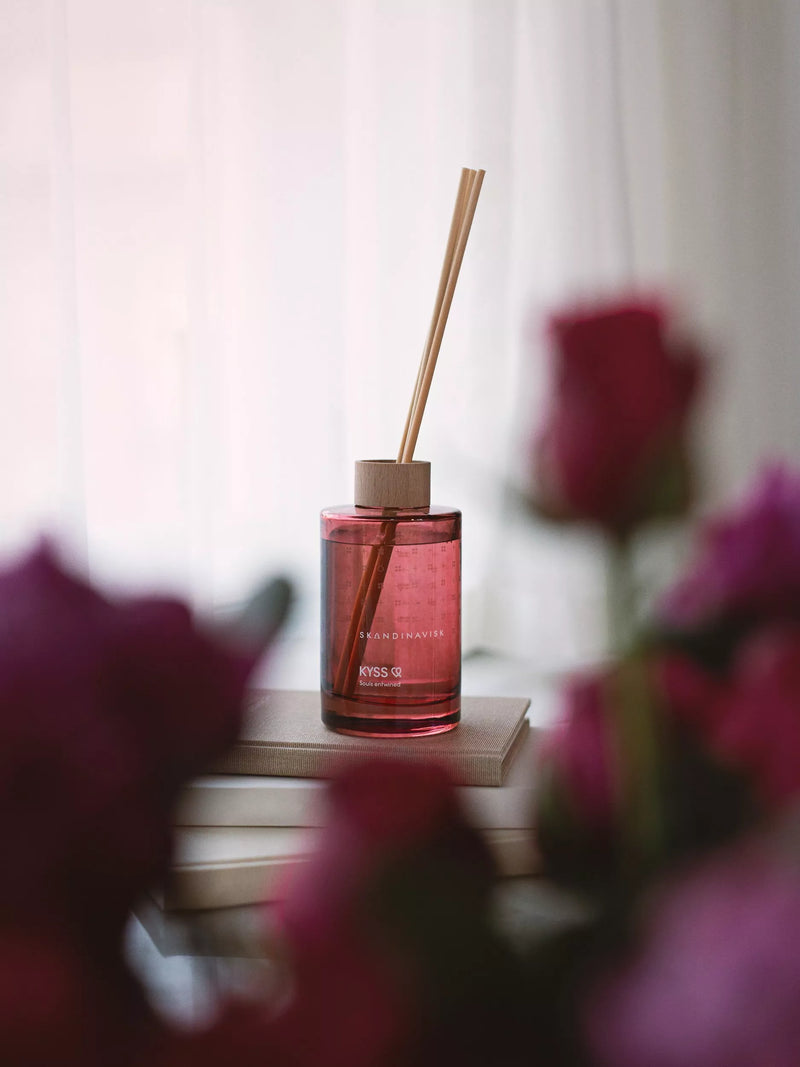 SKANDINAVISK Kyss reed diffuser 200ml, imported from the UK