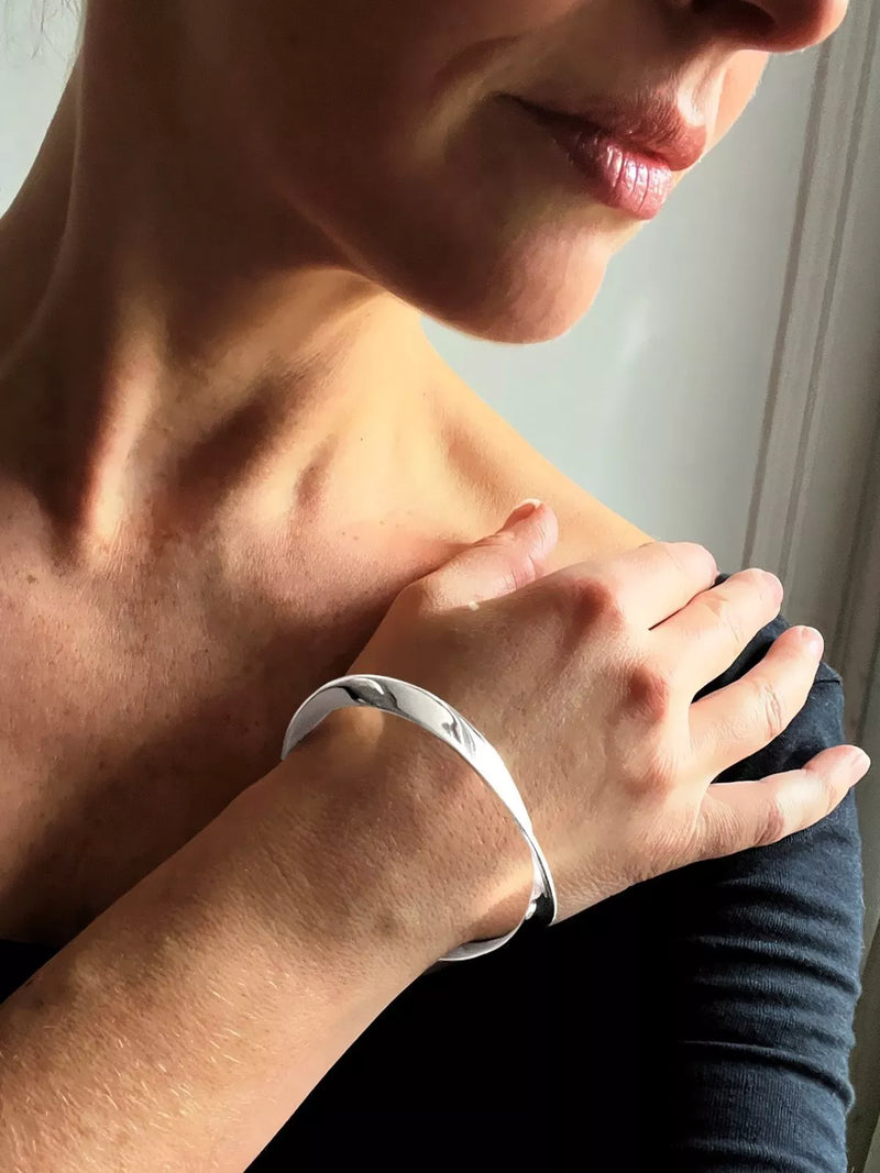 Nina B twisted triangle bangle sterling silver (British brand)