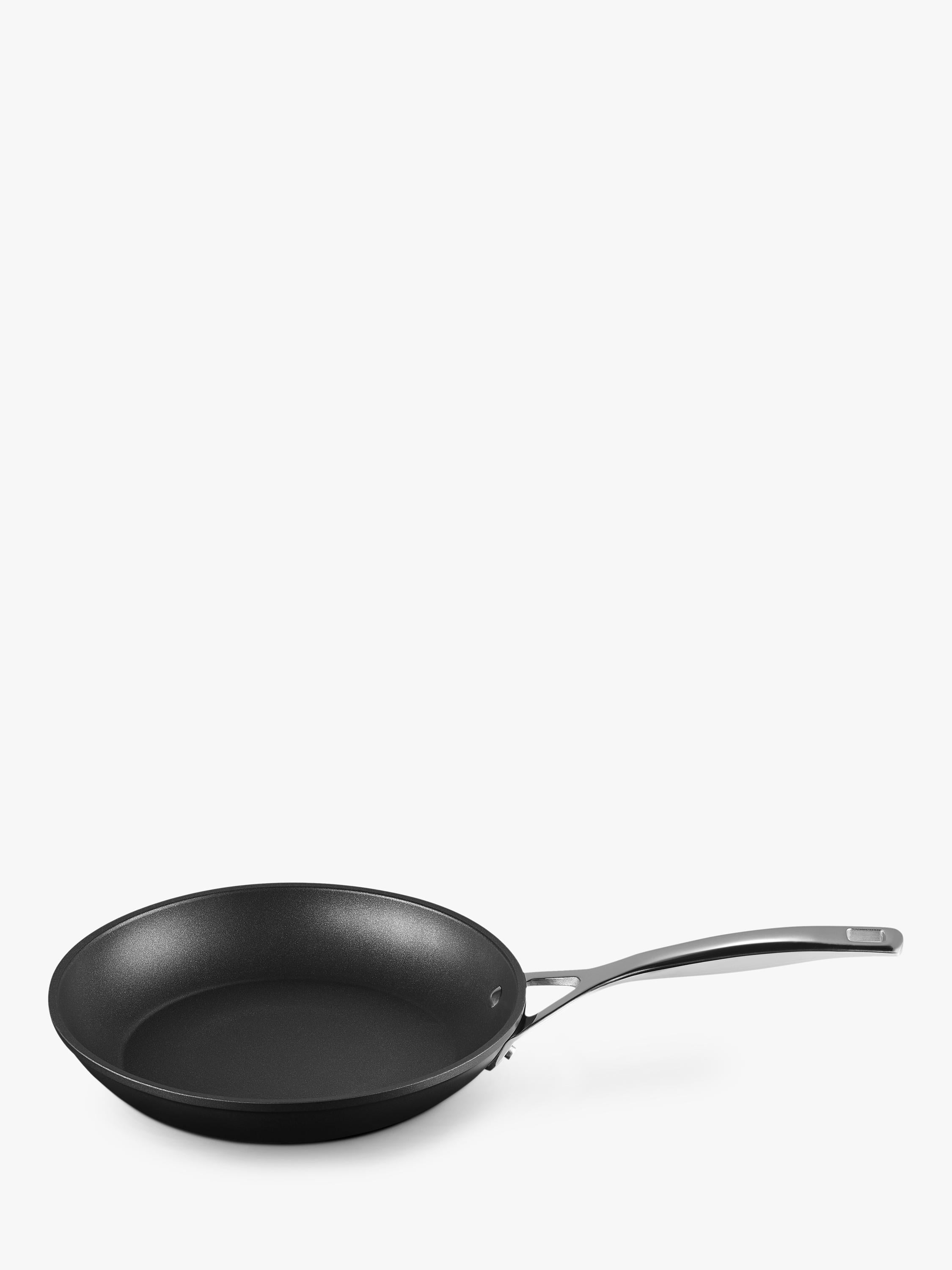 Le Creuset non-stick saucepan and frying pan set 18cm 24cm, UK version