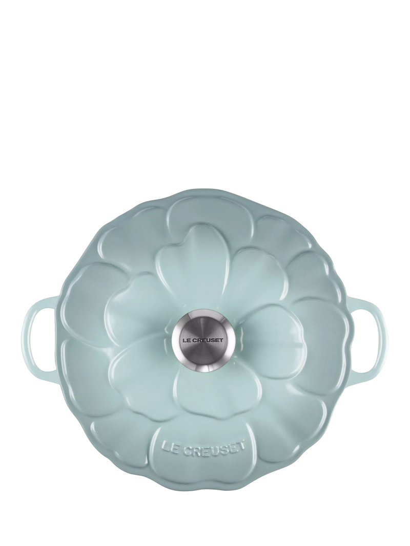 Le Creuset cast iron shallow casserole petal signature 26cm, UK version