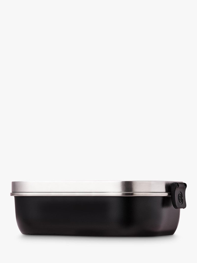 Le Creuset stainless steel insulated lunch box 900ml, imported from the UK