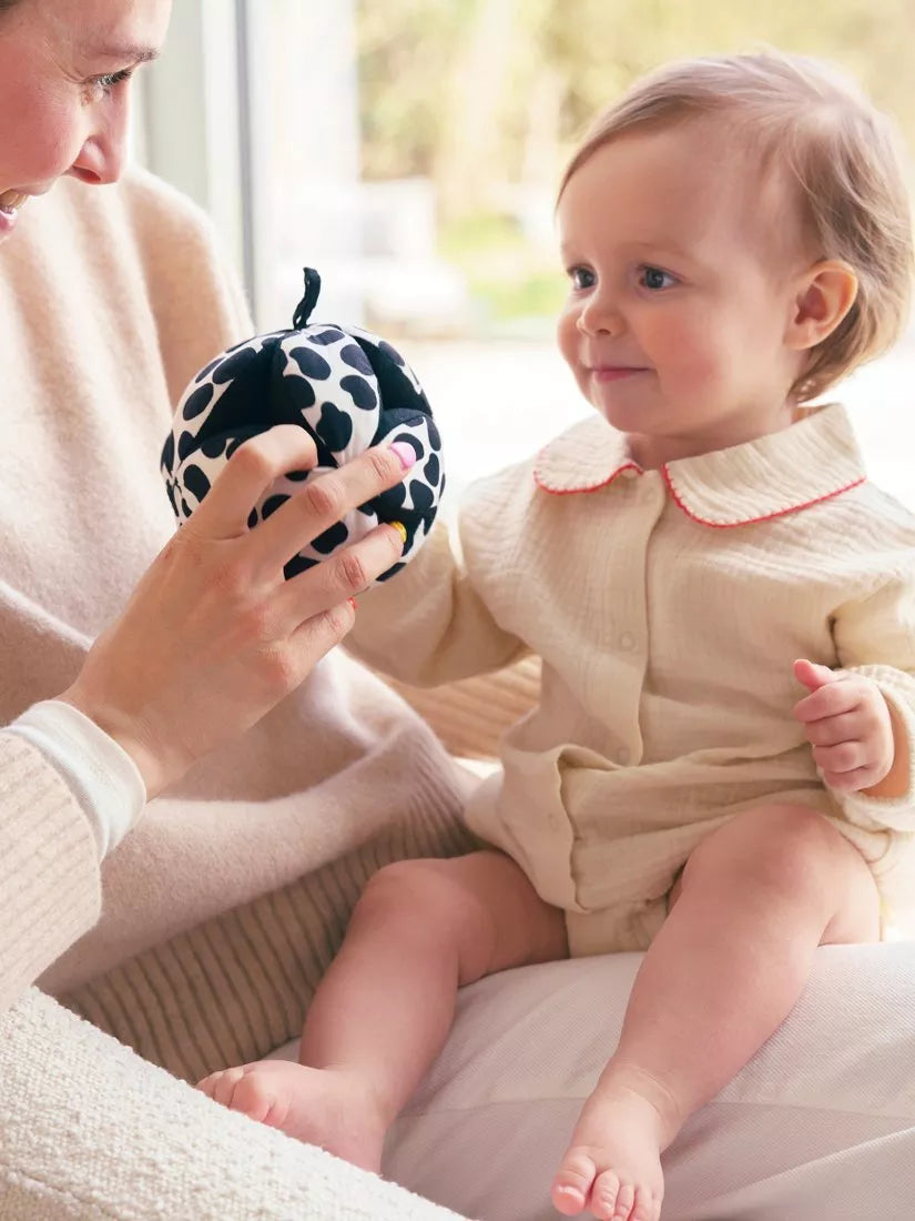 Etta Loves grasp ball sensory toy - British product