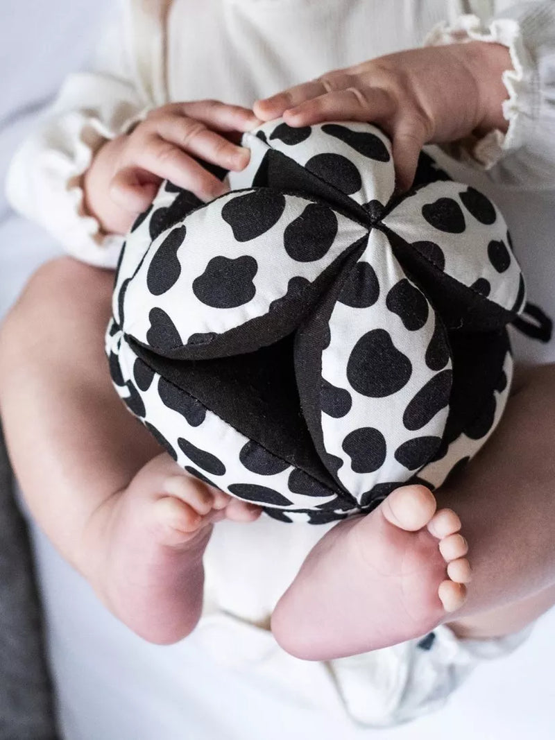 Etta Loves grasp ball sensory toy - British product