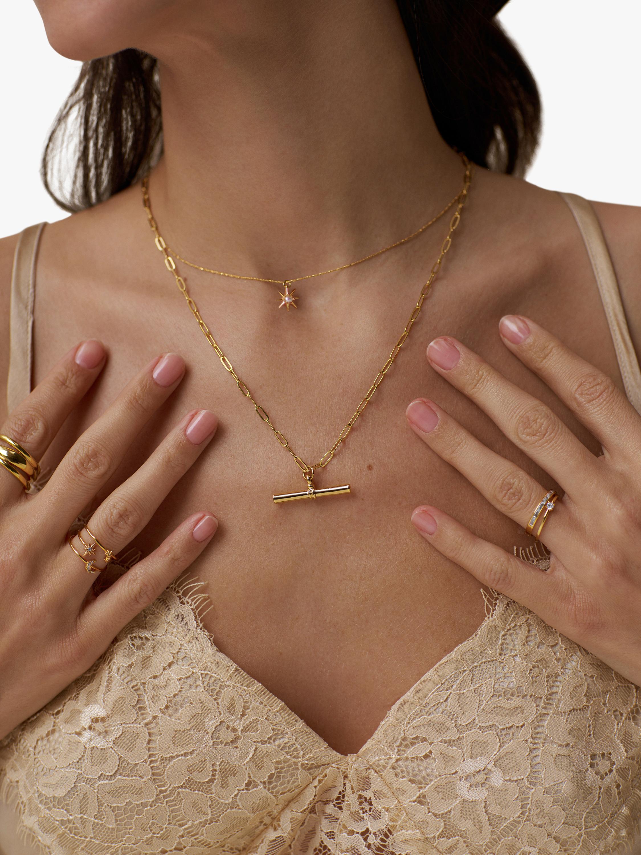 Orelia chunky t-bar necklace gold plated brass, imported from the UK