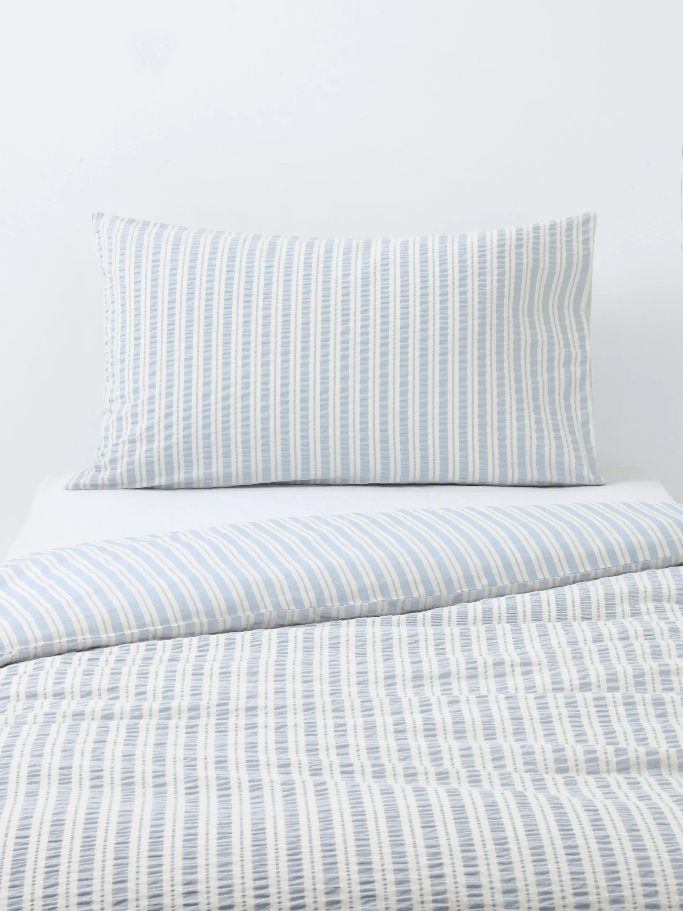 John Lewis kids seersucker stripe duvet set single blue - British product