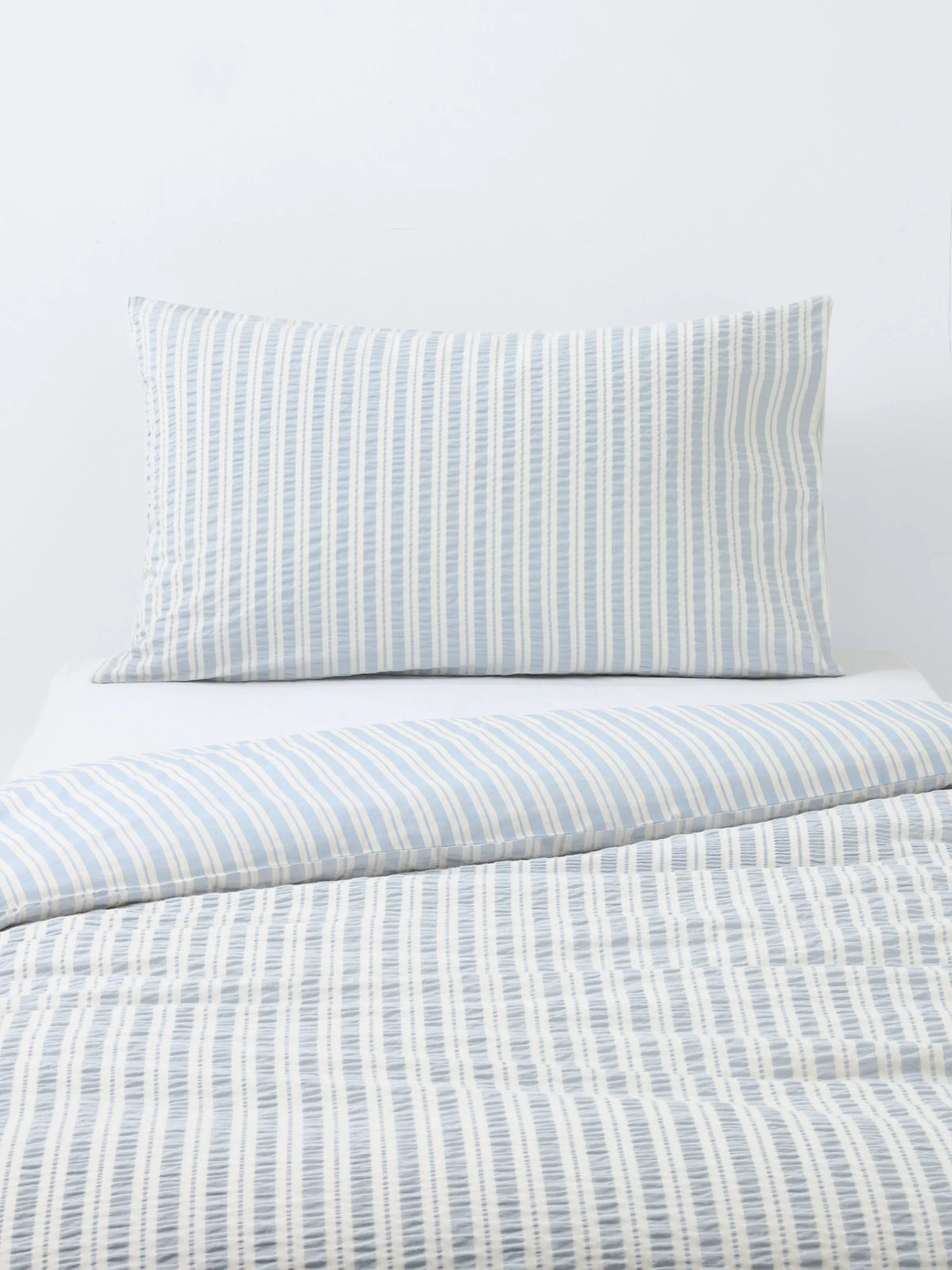 John Lewis kids seersucker stripe duvet set single blue - British product