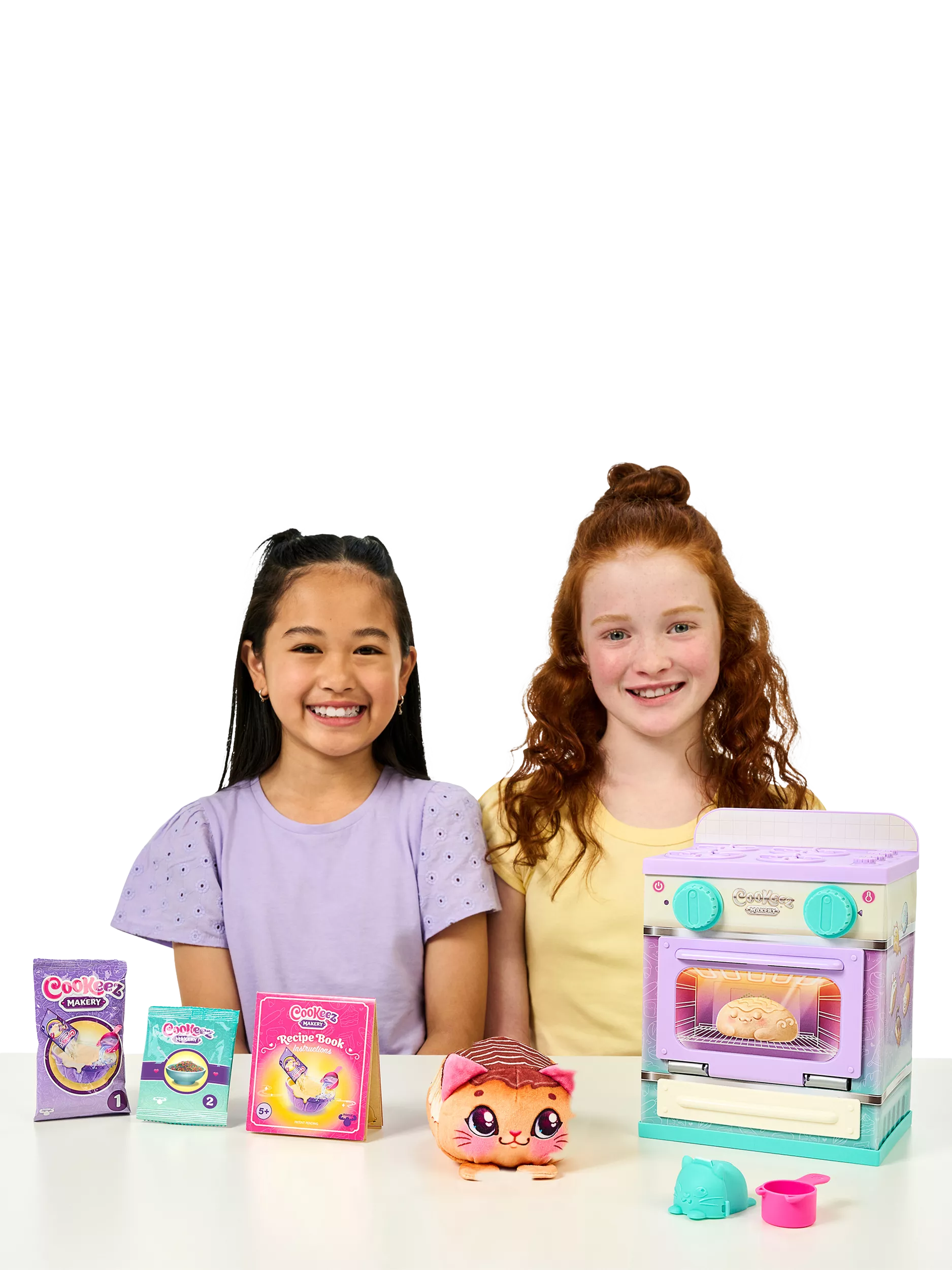 Cookeez Makery Lil' Bakez Oven creative role play toy, UK version