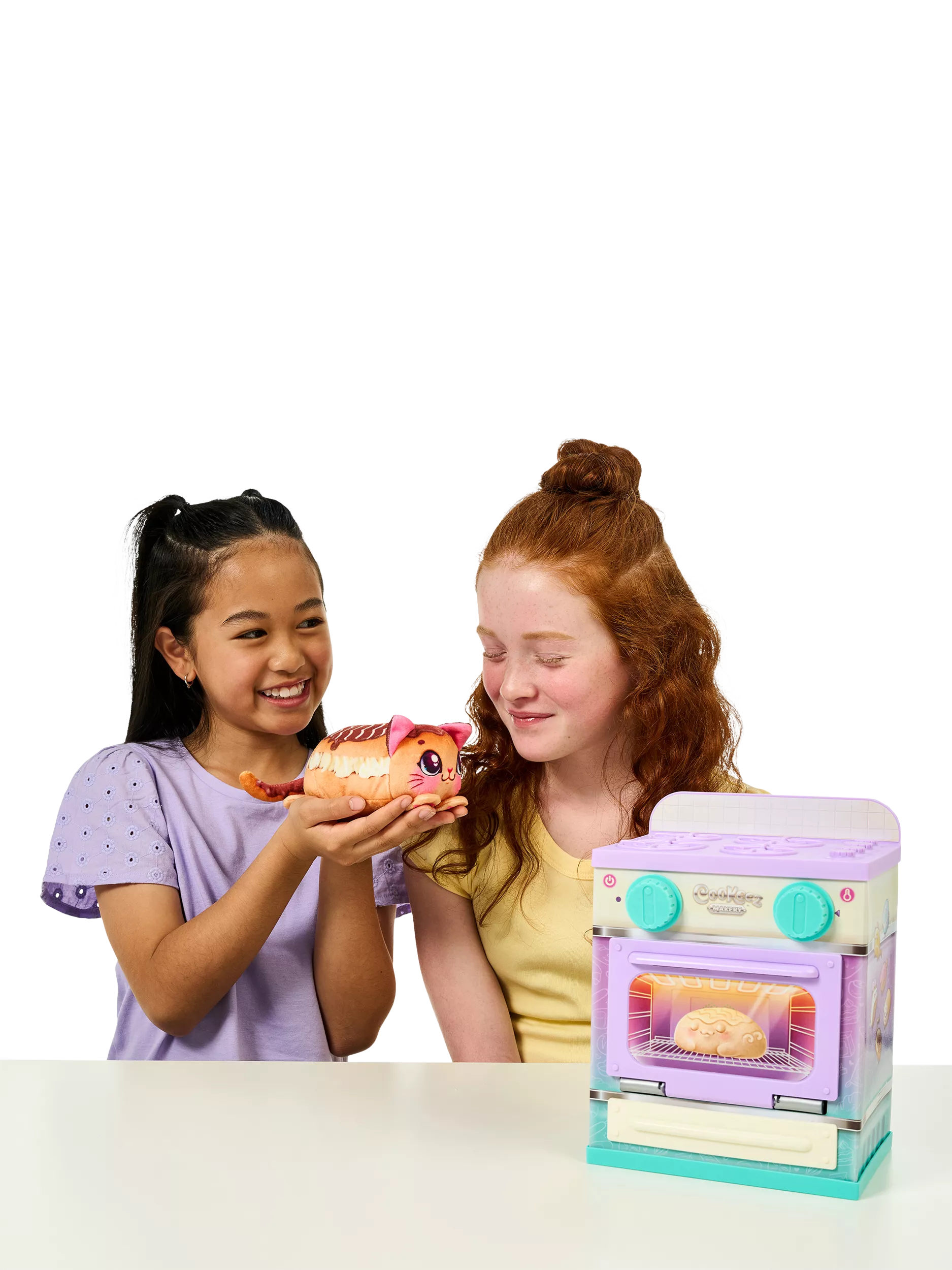 Cookeez Makery Lil' Bakez Oven creative role play toy, UK version