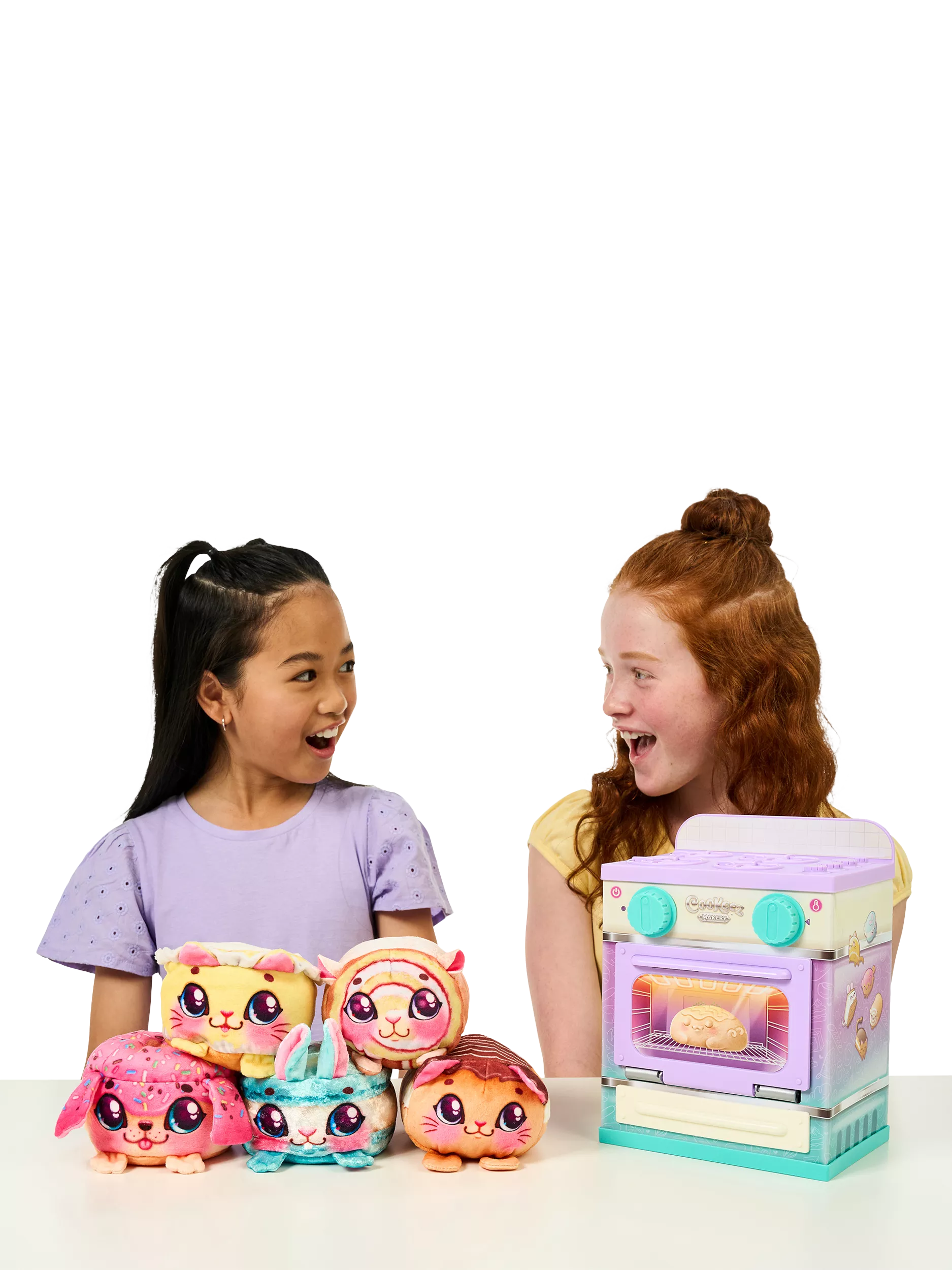 Cookeez Makery Lil' Bakez Oven creative role play toy, UK version