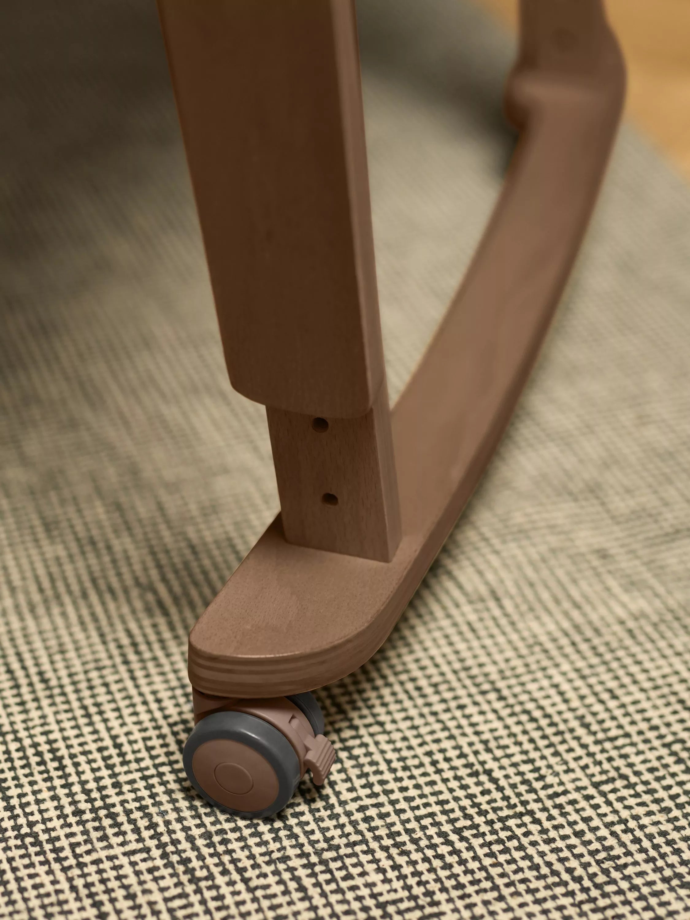 Snüz SnüzPod Studio bedside crib (British brand)