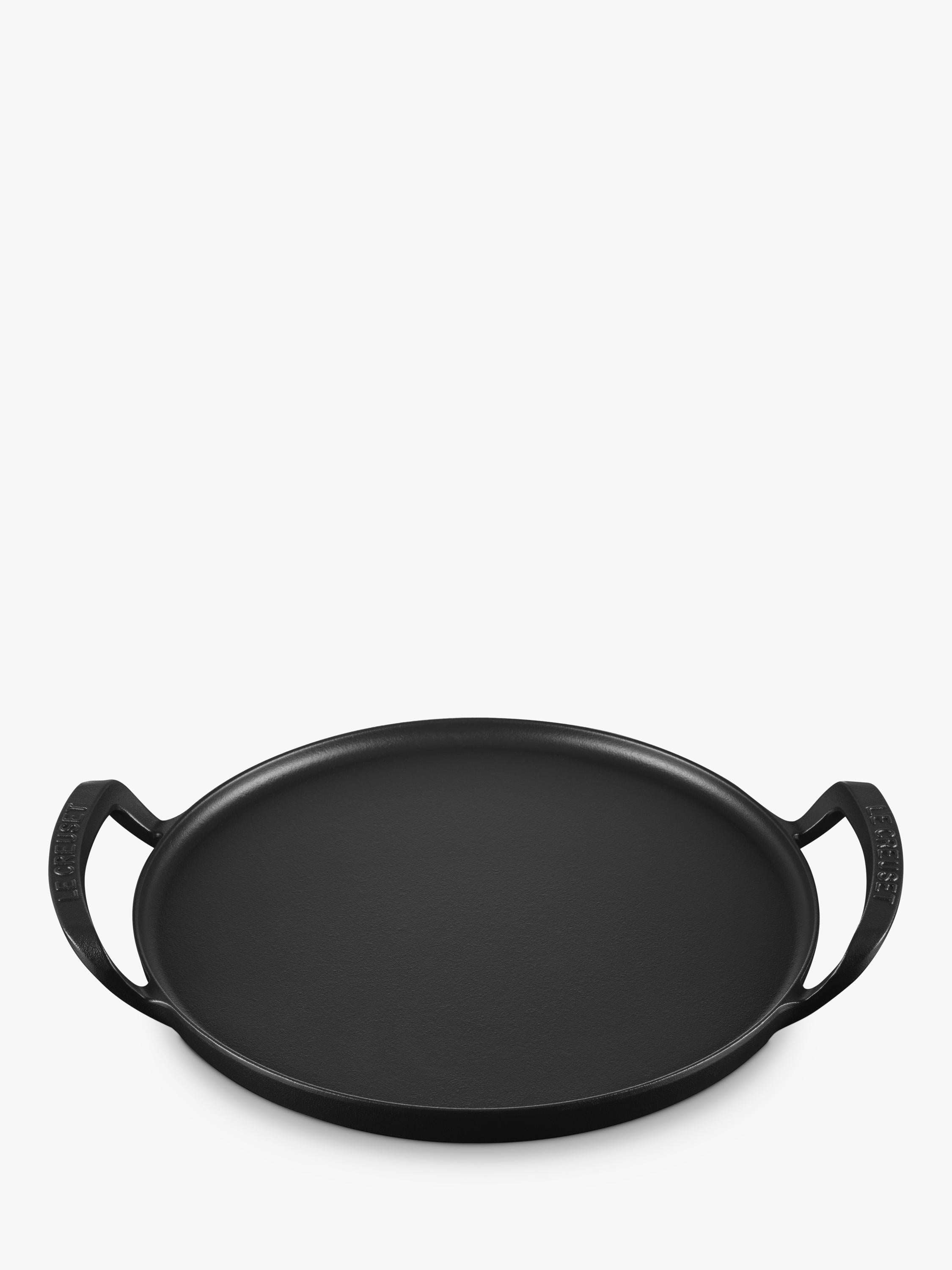 Le Creuset cast iron pizza pan outdoor 35cm, UK version