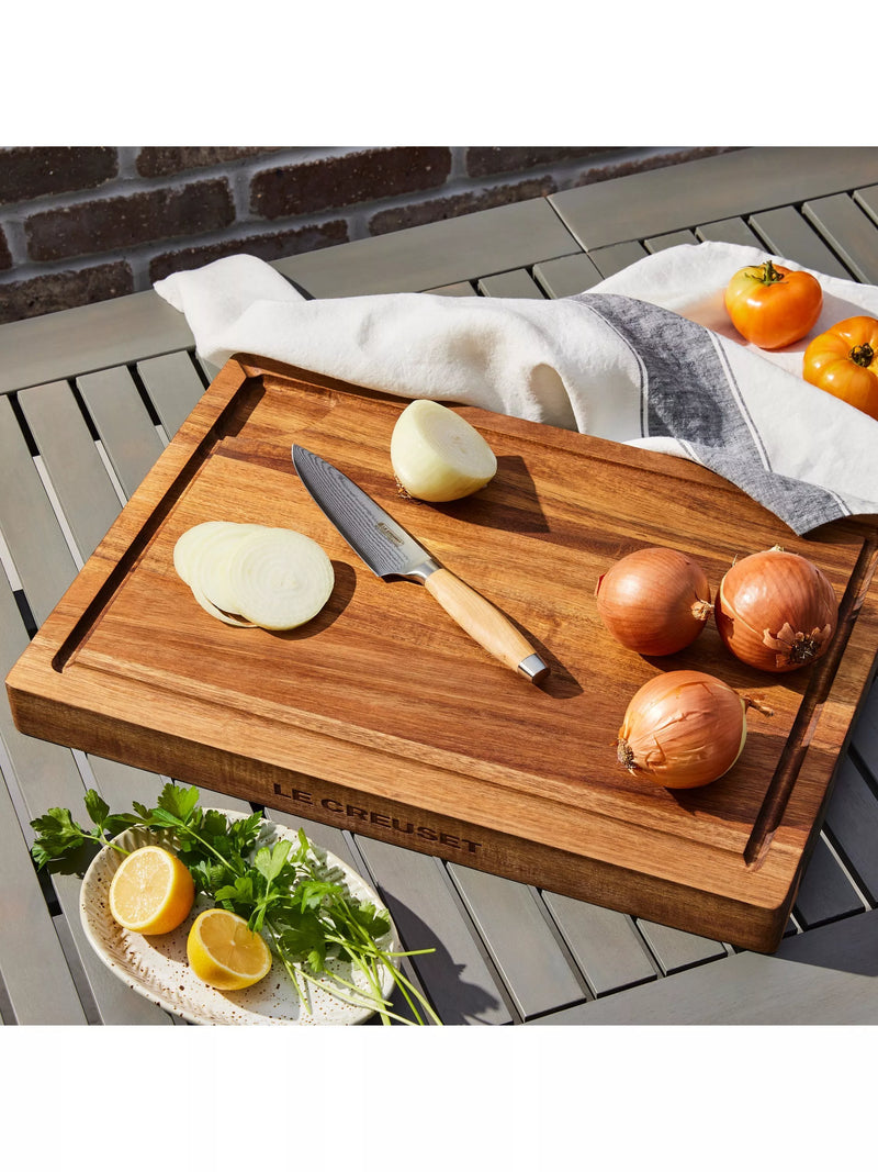 Le Creuset acacia wood carving board, UK version