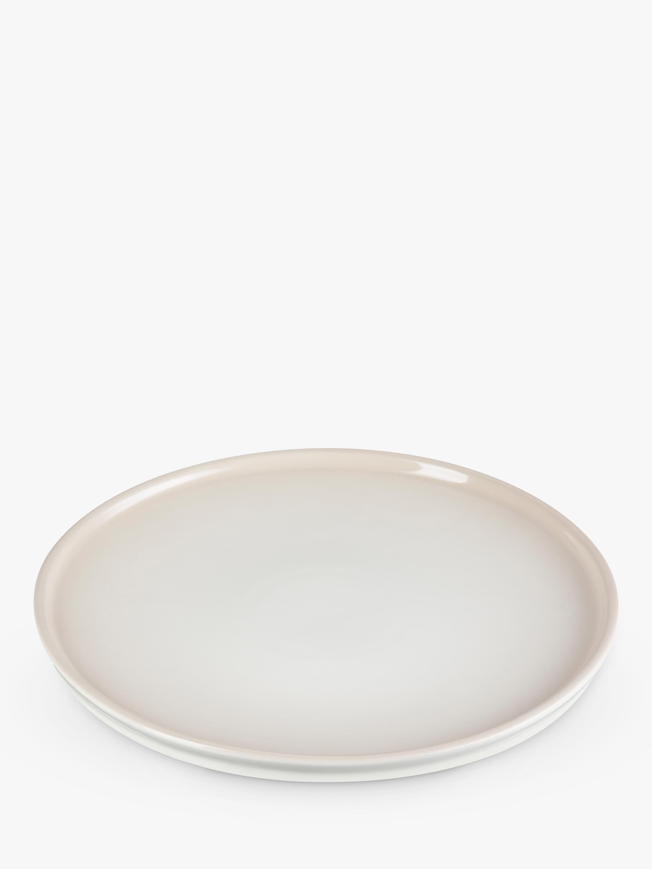 Le Creuset cake stand meringue 30cm, imported from the UK