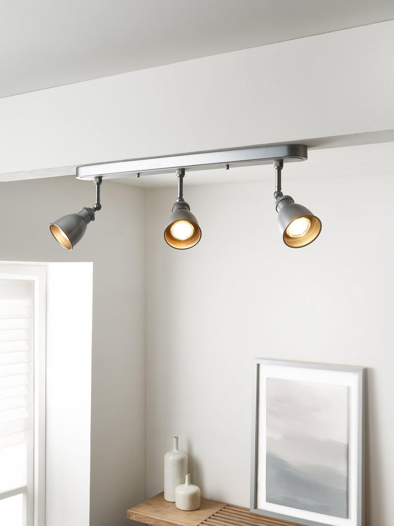 John Lewis Baldwin 3 spotlight ceiling bar silver, imported from the UK