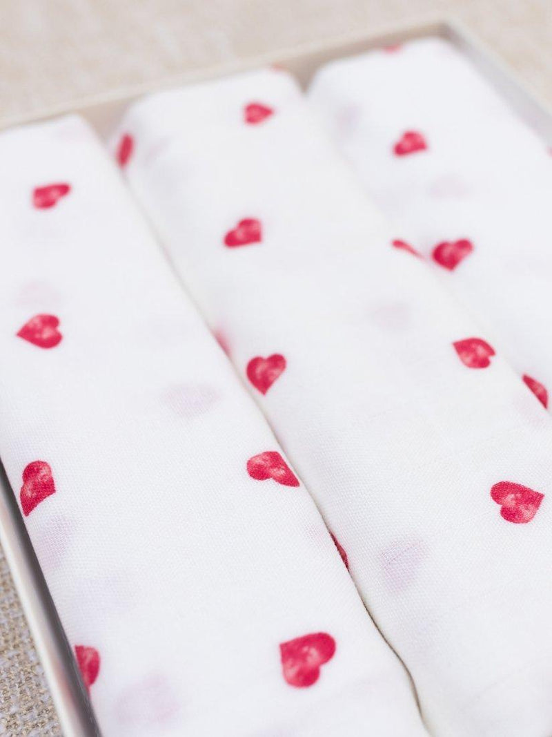Rosa & Blue baby muslin squares pack of 3 in white (British brand)