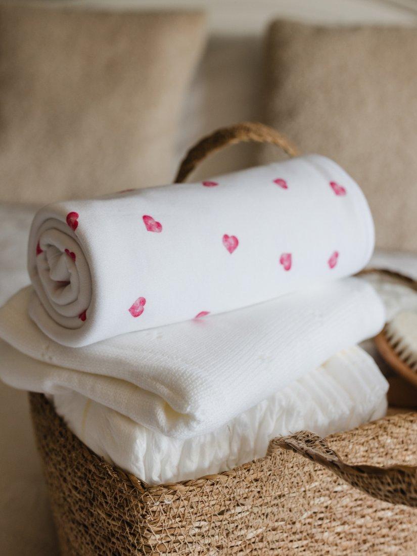 Rosa & Blue baby blanket heart print white - British product