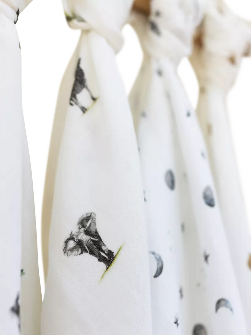 Rosa & Blue baby muslin squares pack of 3 white, imported from the UK