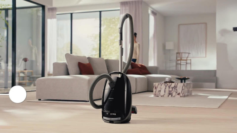 Miele Guard M1 Cat & Dog Flex cylinder vacuum cleaner - British product