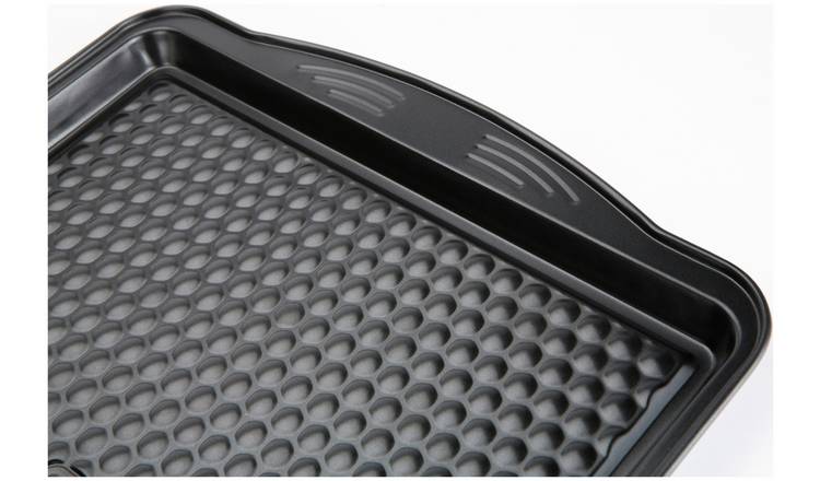 Prestige Aerolift carbon steel oven tray 44x30cm, imported from the UK