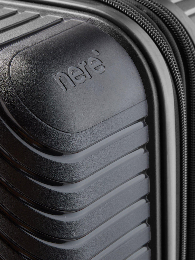 Nere Bondi 4-wheel spinner 80cm large expandable suitcase, UK version