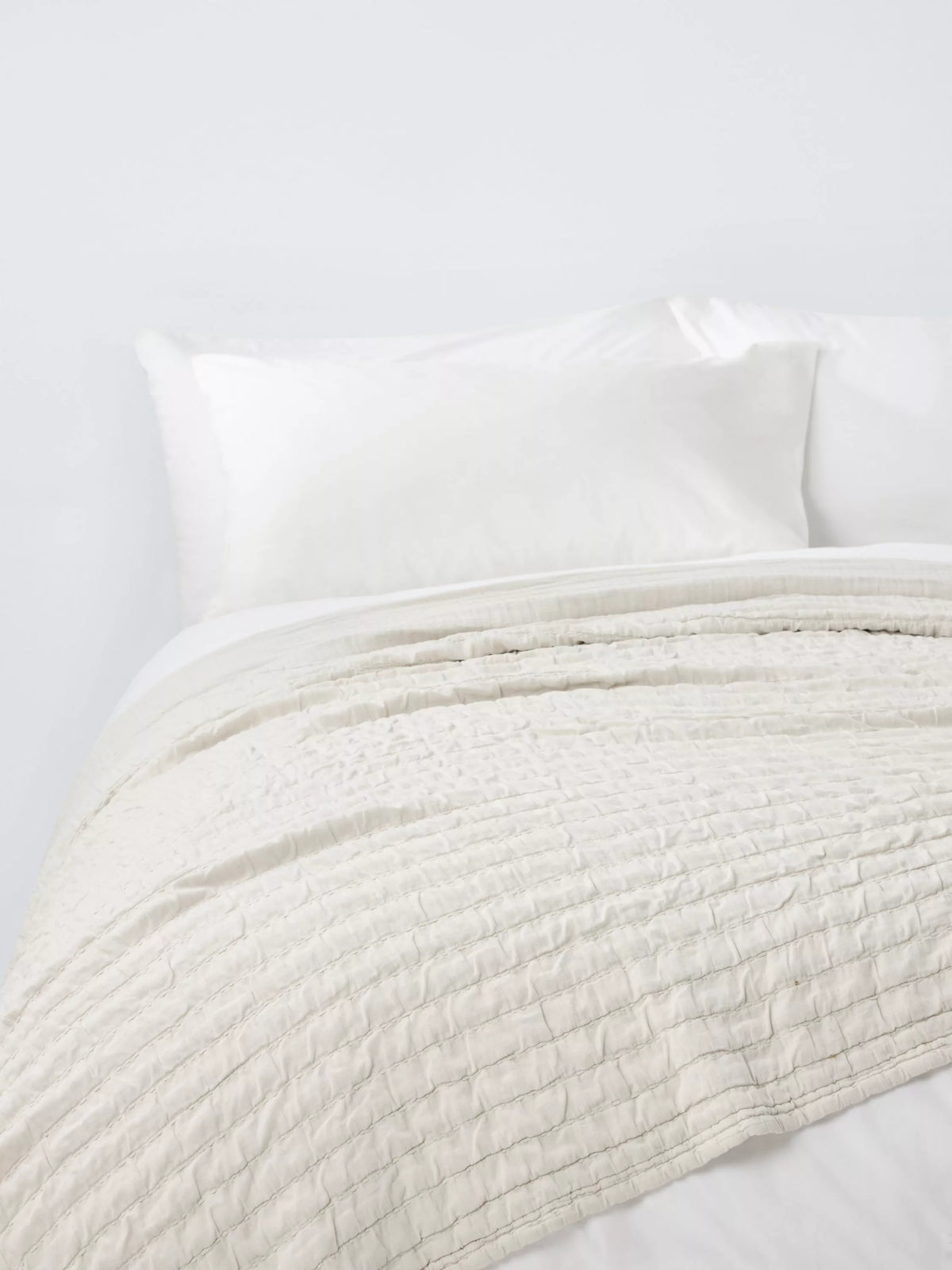 John Lewis ruched bedspread super king size, imported from the UK
