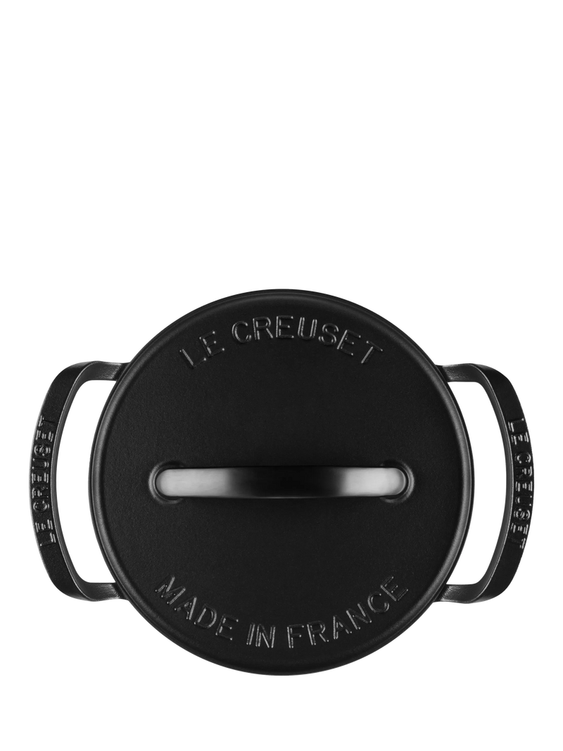 Le Creuset outdoor cast iron casserole matte black 25cm (British brand)