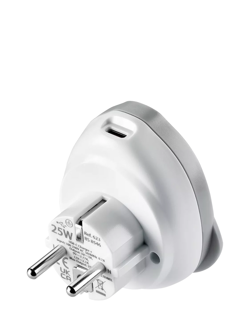 Go Travel EU plug adaptor 25W USB-C fast charge, UK version