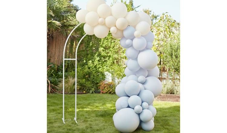 Ginger Ray Blue & Cream Balloon Arch