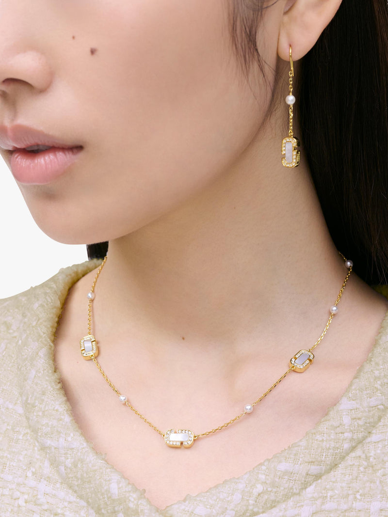 Marc Jacobs mother-of-pearl charm necklace gold crystal, UK version