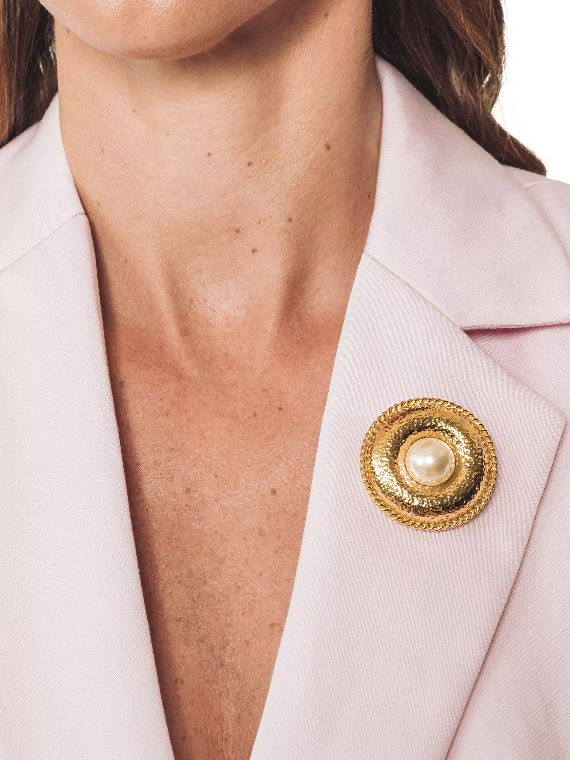 Eclectica faux pearl brooch with rope detail, imported from the UK