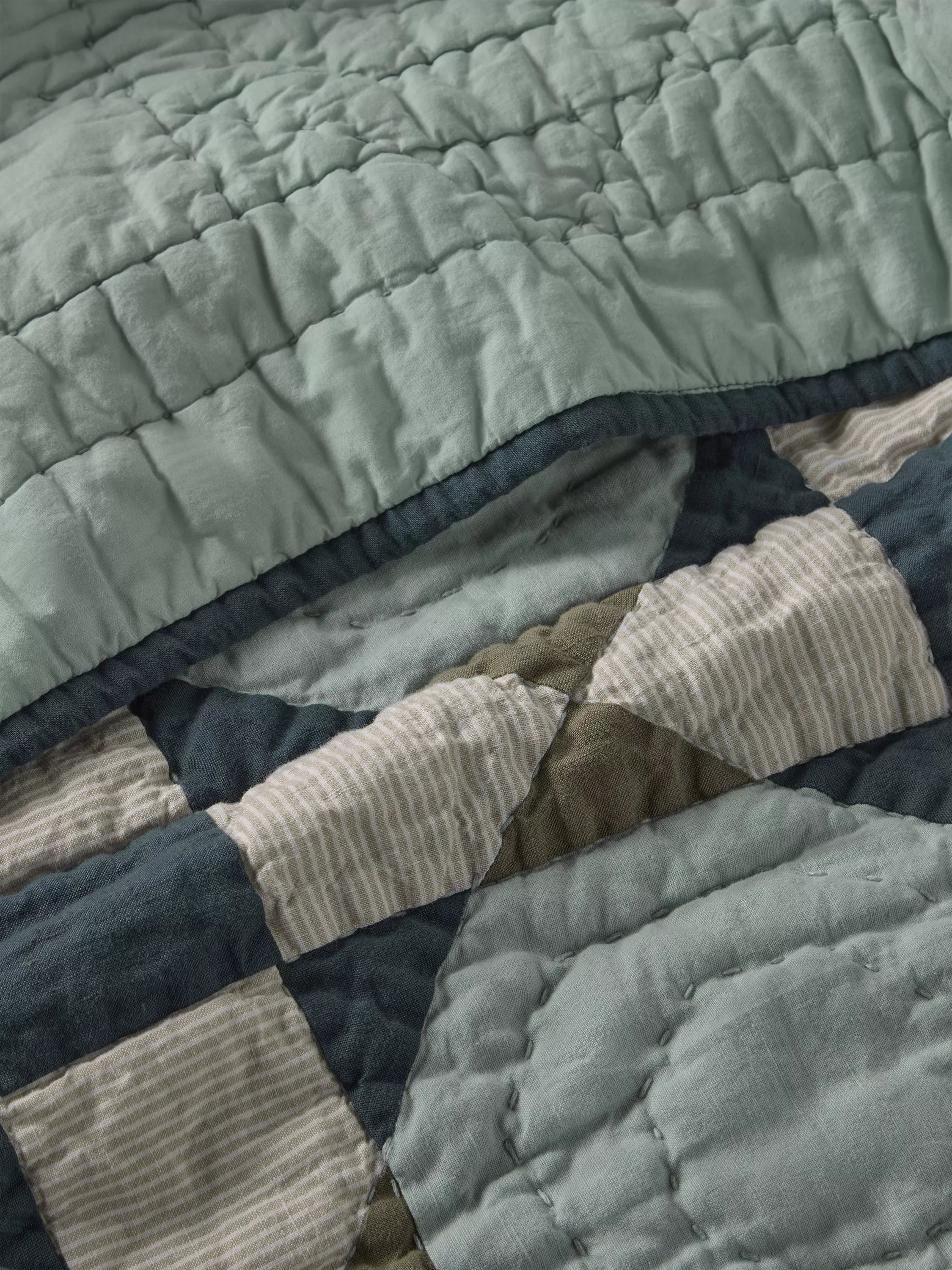 John Lewis Diamond Patchwork Quilt king size sage - British product