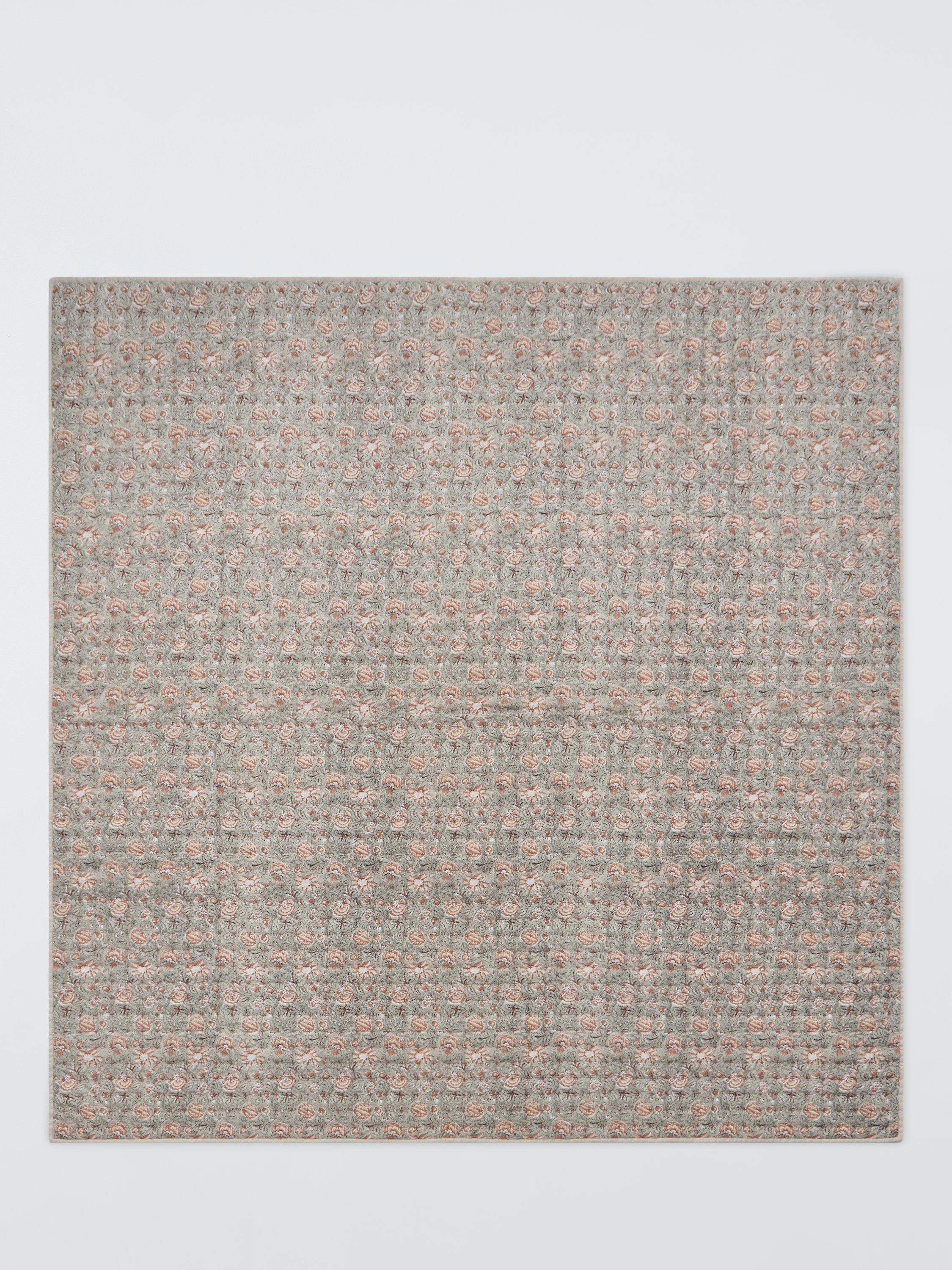John Lewis Marigold Quilt Grey Mid king size, imported from the UK
