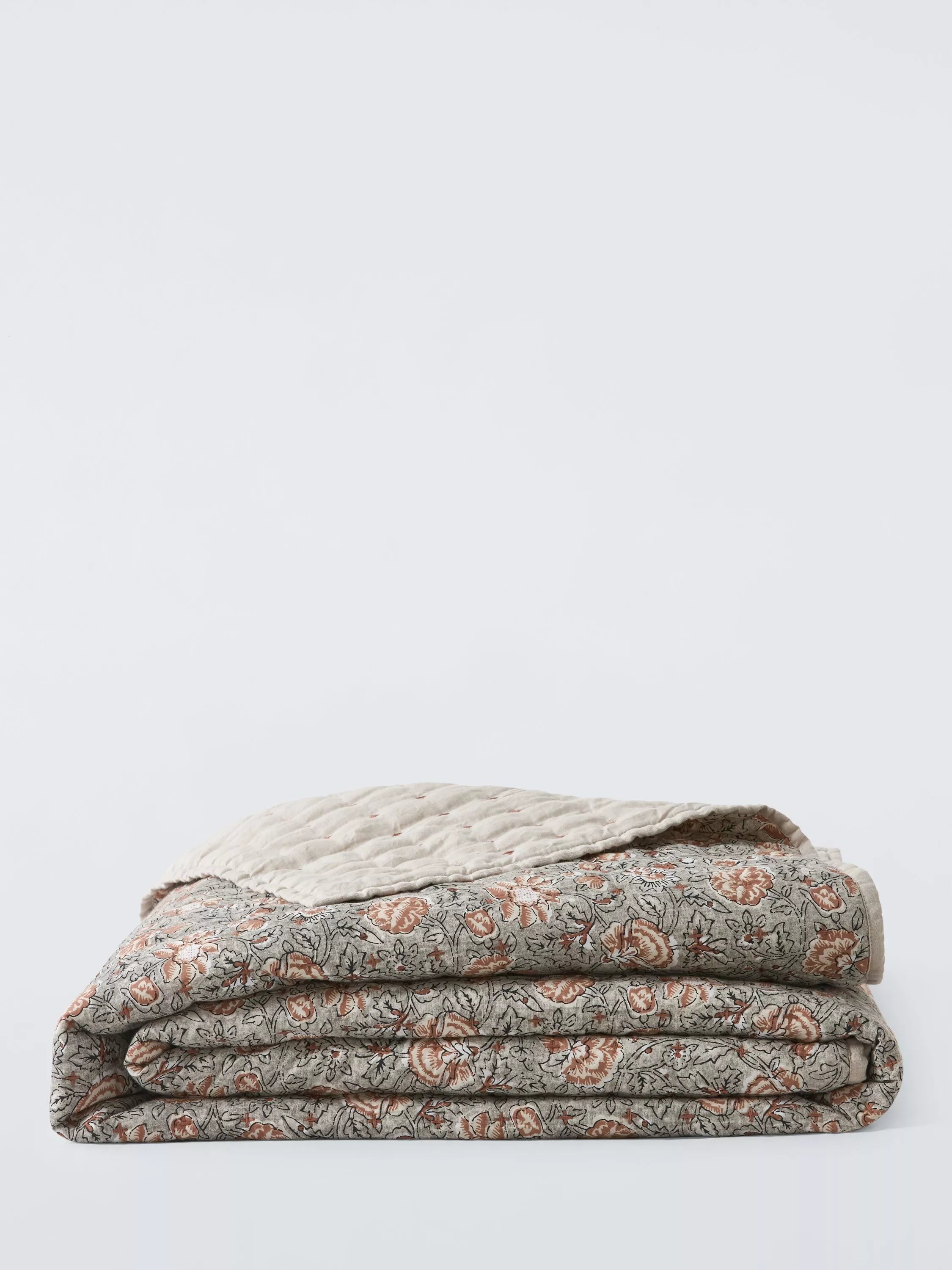 John Lewis Marigold Quilt Grey Mid king size, imported from the UK