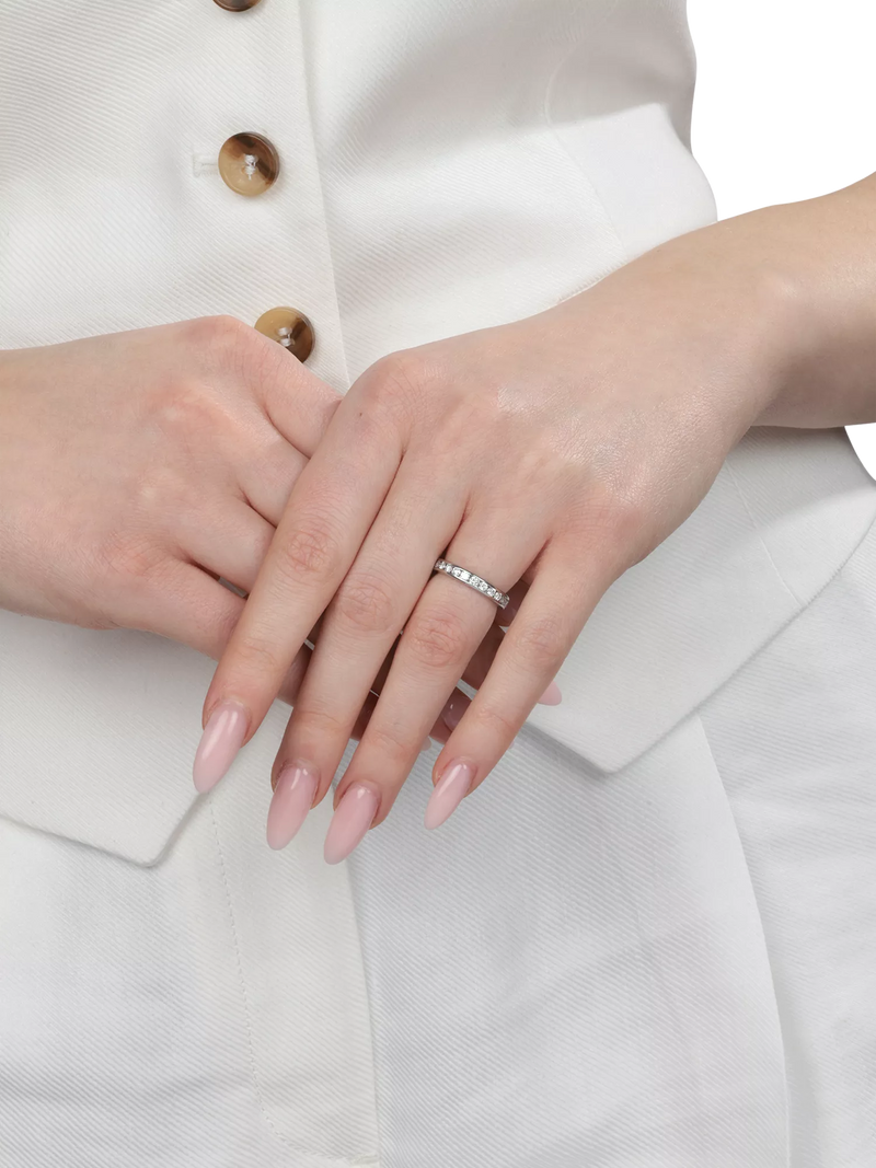 Pre-loved Tiffany & Co. diamond eternity ring in platinum (British brand)