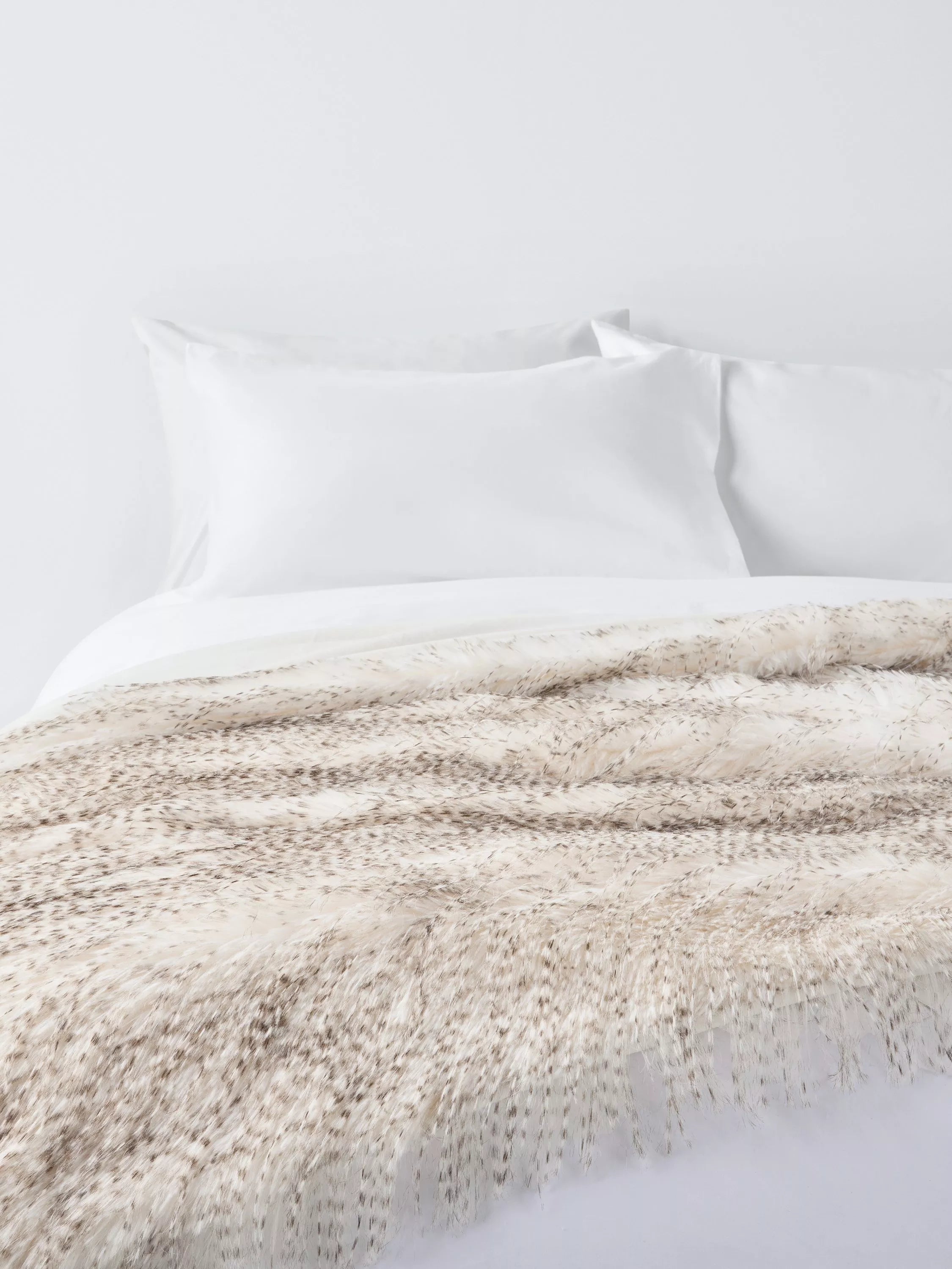 John Lewis Ostrich faux fur throw white/multi 200x150cm (British brand)