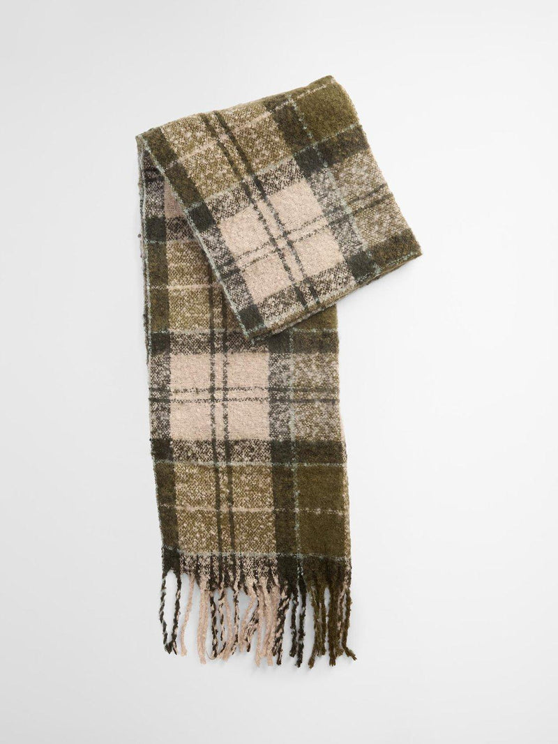Barbour Saltburn beanie and scarf gift set, imported from the UK