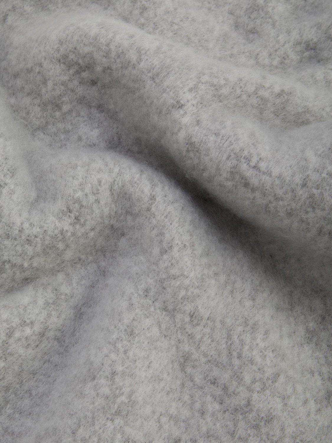 Barbour Ellison scarf light grey 180cm, imported from the UK