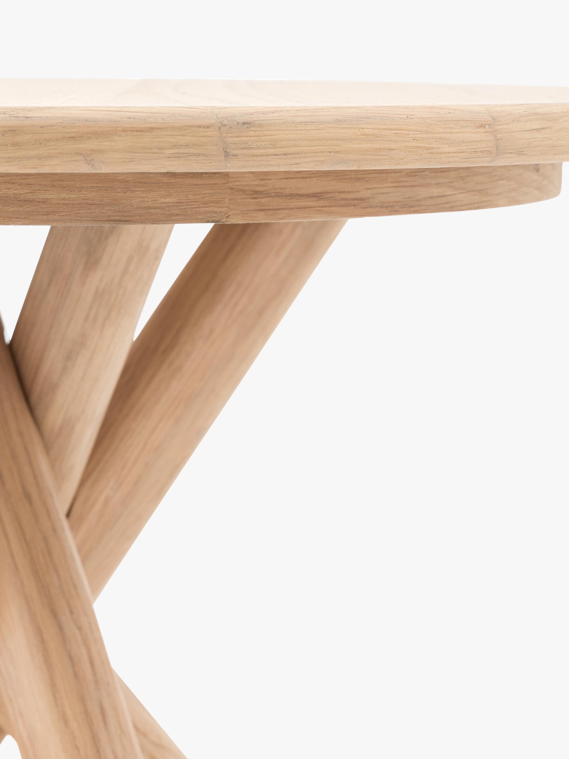 Gallery Direct Winslow side table natural - British product