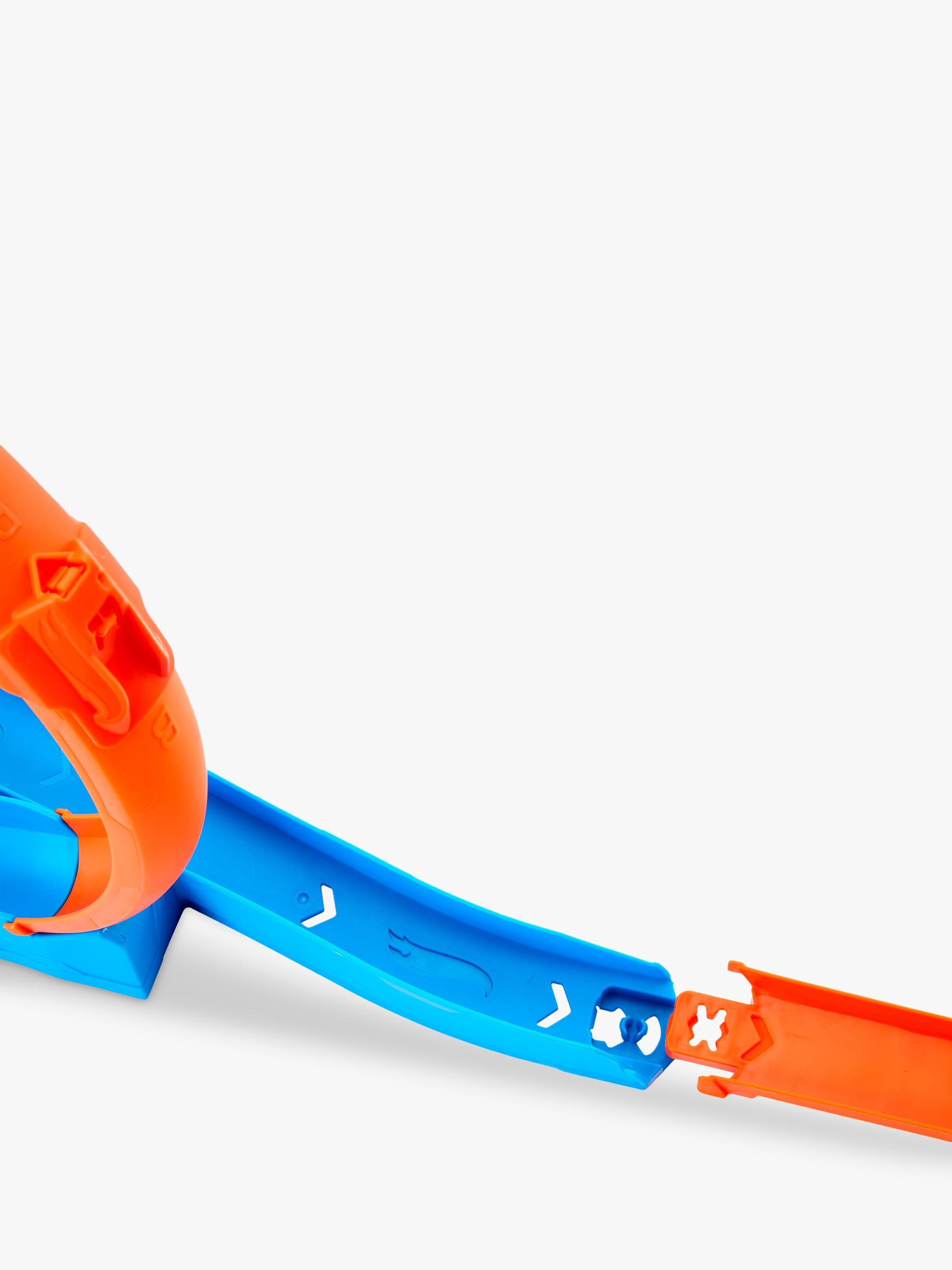 Hot Wheels track set Triple Loop Pack 13 pieces, UK version